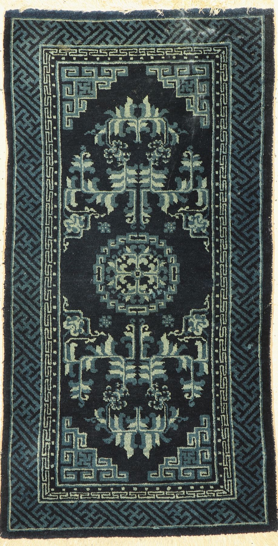 Pao Tow,antik China, um 1920, Wolle auf Baumwolle, ca. 107 x 55 cm, guter Zusatnd, leicht verschmutzt