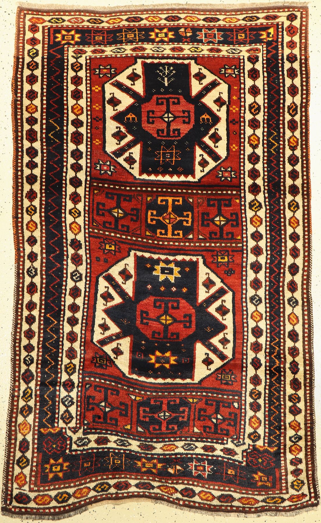 Yürük alt, Türkei, um 1930, Wolle auf Wolle, ca. 190 x 120 cm, Leichte Gebrauchsspuren