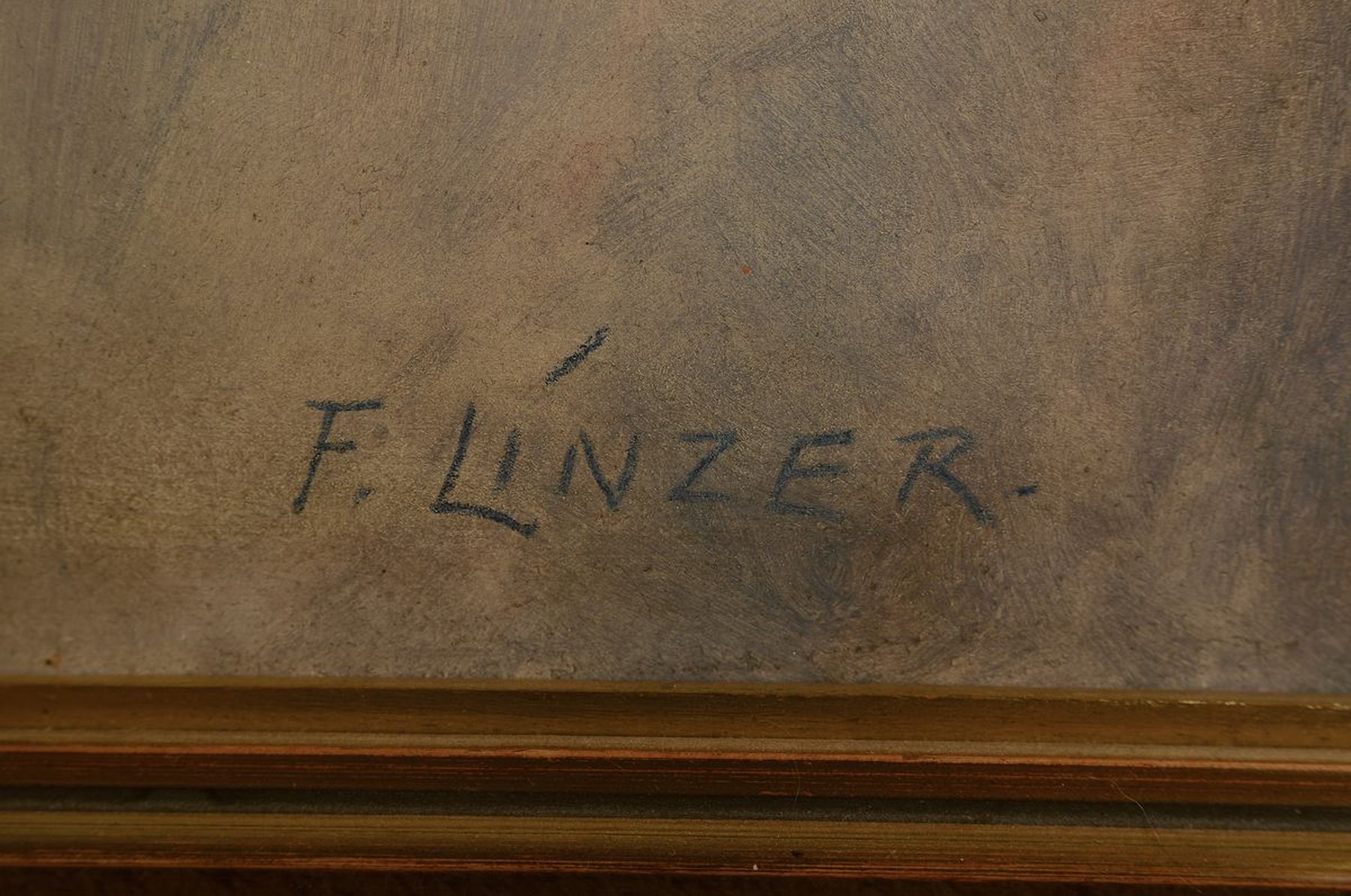 Detail a: Linzer, Maler der Mitte des 20. Jh., liegender weiblicher Akt, Öl/Hartfaser, rechts unten signiert, ca. 48x118cm, R.ca. 60x126cm