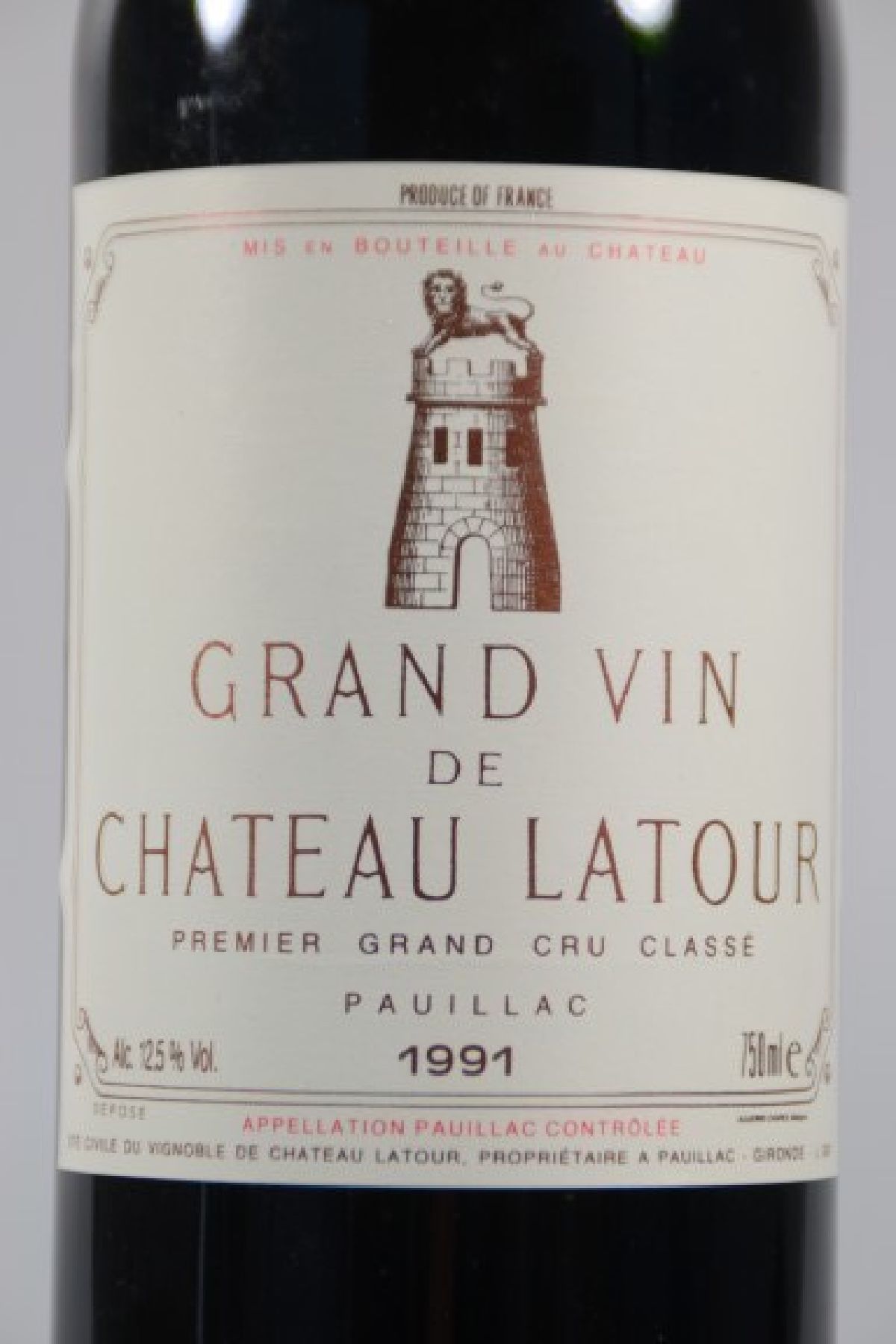 Detail a: 1 Flasche Chateau Latour 1991, Premier Grand Cru Classe, ca. 75cl, 12.5% vol., Füllstand into neck, unverkostet, Bewertung Wine Spectator 91/100 ...