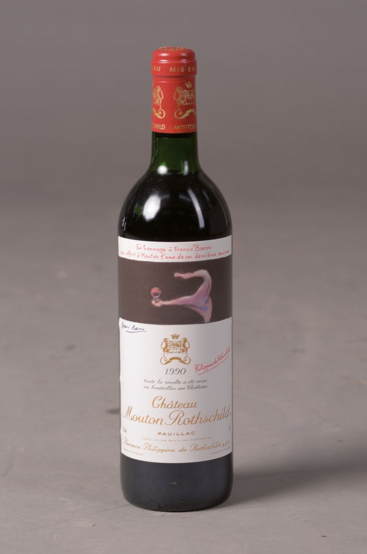 Detail a: 1 Flasche Chateau Mouton Rothschild 1990, Pauillac, 75cl, 12.5% vol., Füllstand into neck, Künstleretikett von Francis Bacon