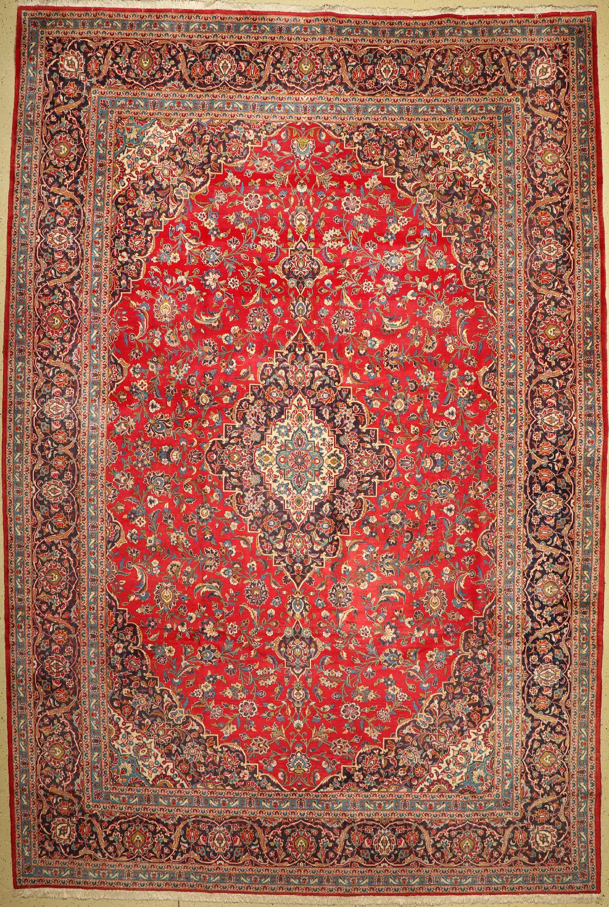 Keschan alt, Persien, ca. 50 Jahre, Wolle auf Baumwolle, ca. 500 x 330 cm, EHZ: 2-3(leichter Mottenfrass am Rand).
