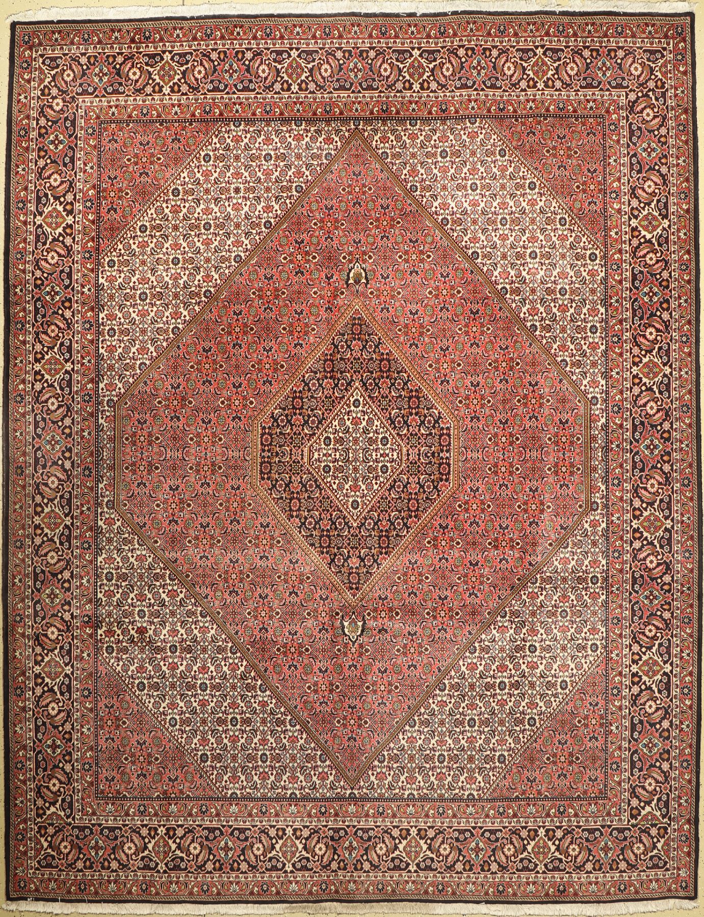 Bidjar alt, Persien, ca. 50 Jahre, Wolle auf Baumwolle, ca. 383 x 300 cm, guter Zustand, Reinigungsbedürftig