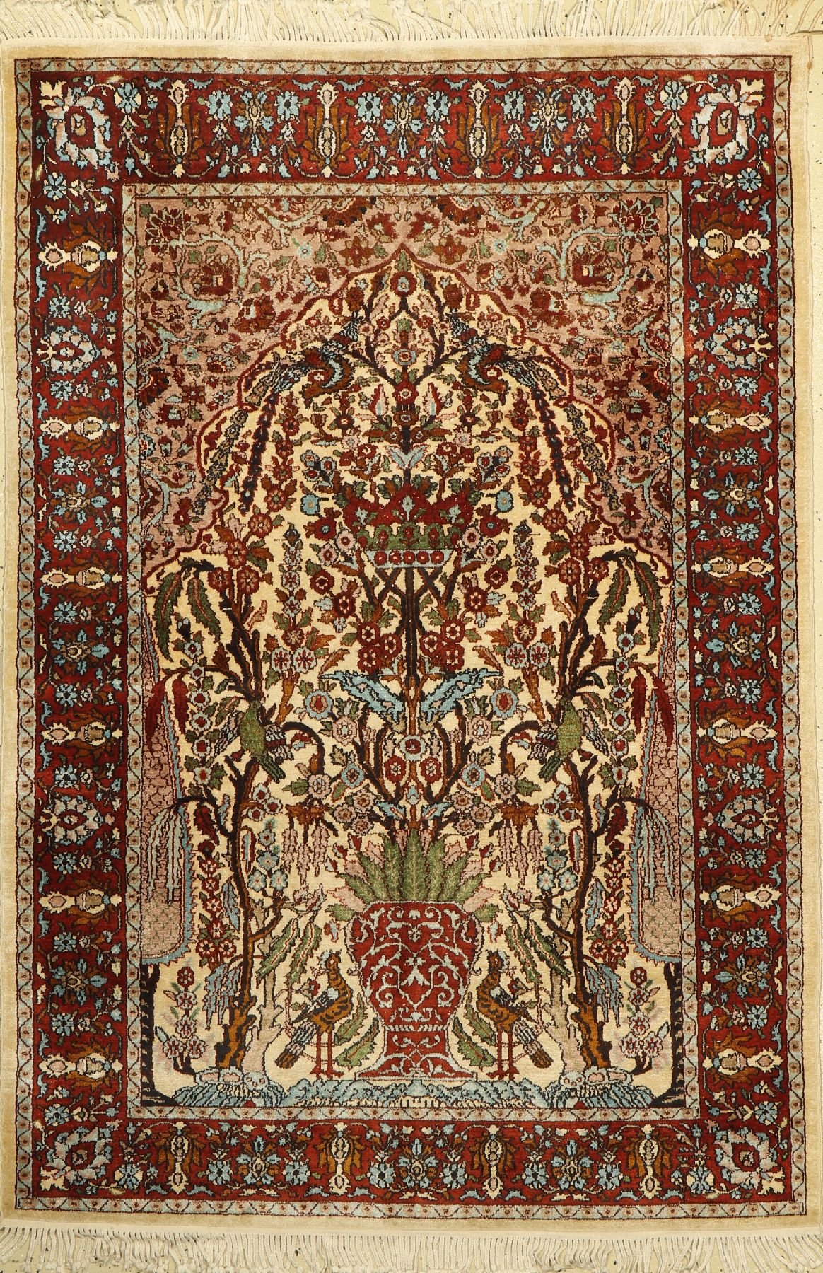 Kaschmir Seide, Indien, ca. 60 Jahre, Seideauf Baumwolle, ca. 174 x 122 cm, Leichte Gebrauchsspuren