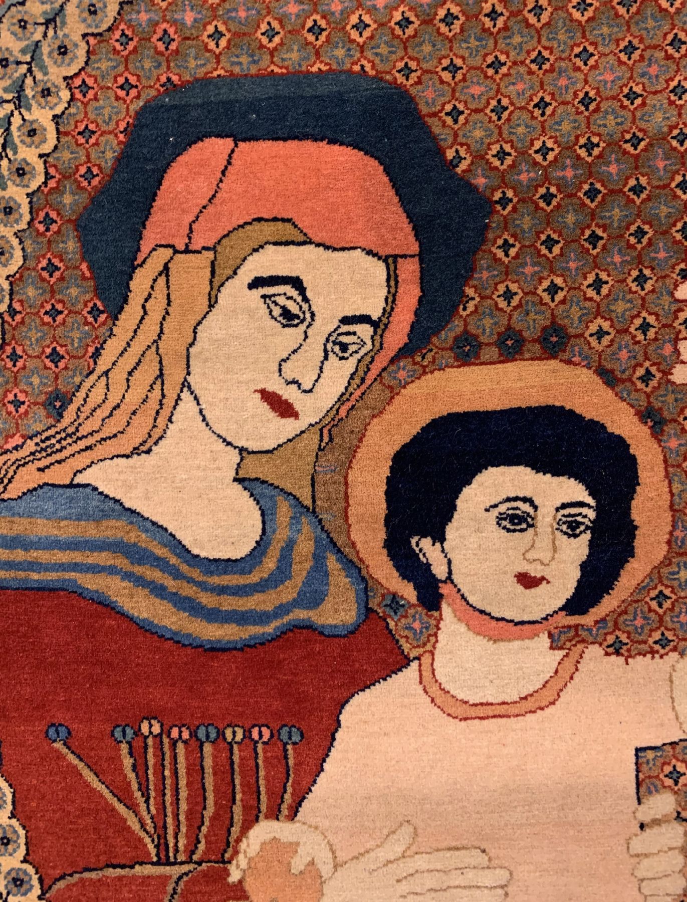 Detail b: Feiner Kork Keschan(Maria mit Jesuskind), um 1950/1960, Korkwolle geknüpft auf Baumwolle, ca. 90 x 67 cm, EHZ:2(guter Zustand).