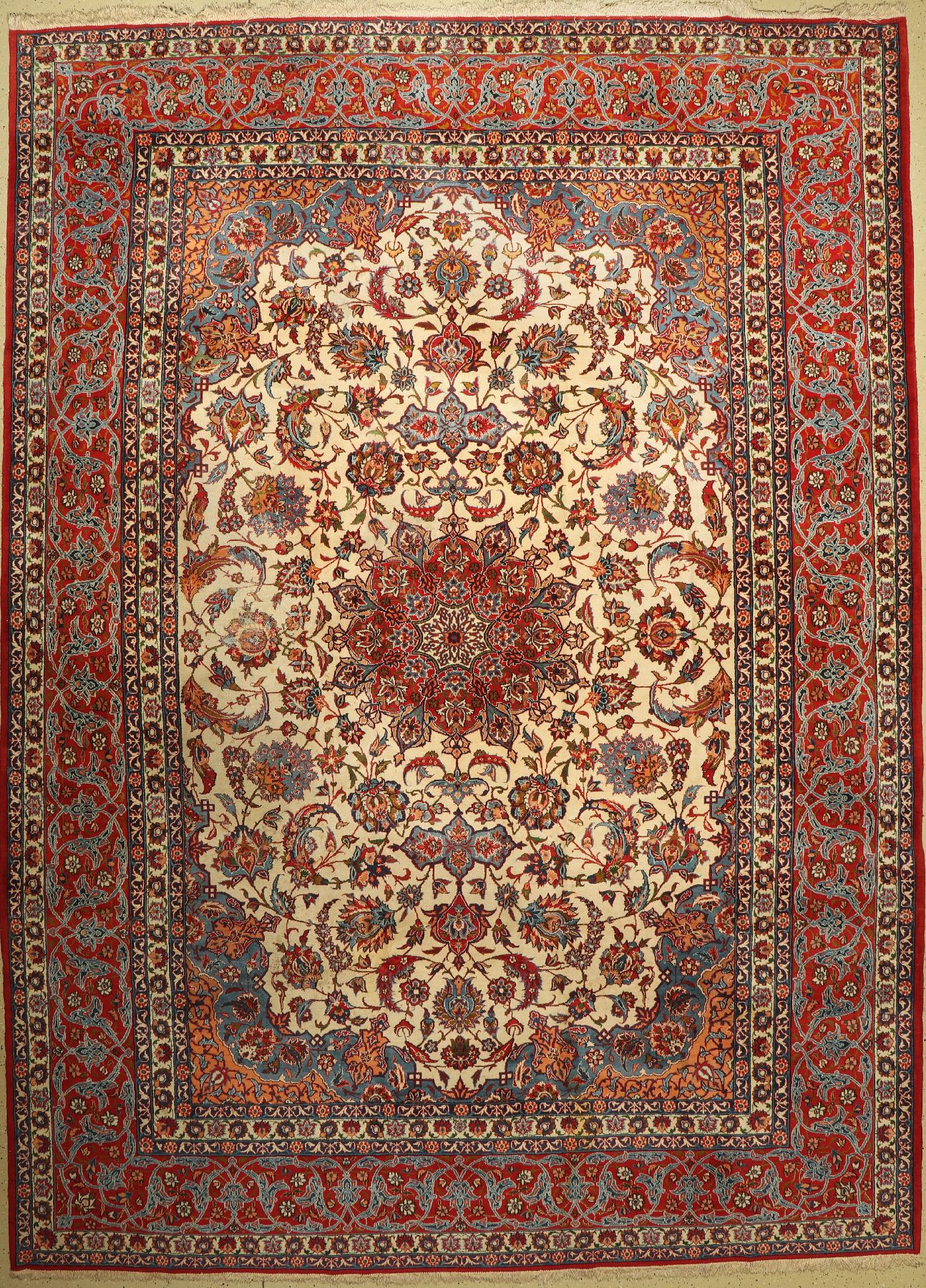 Najafabad alt, Persien, um 1960, Wolle auf Baumwolle, ca. 450 x 326 cm, Mottenfraß,fleckig