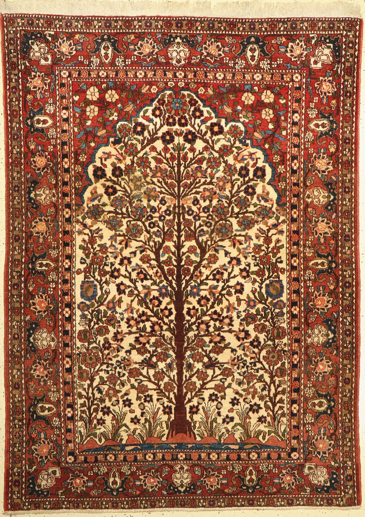 Esfahan Mobarakeh alt, Persien, um 1930, Wolle auf Baumwolle, ca. 198 x 144 cm, guter Zustand, minimal verkürzt,fleckig