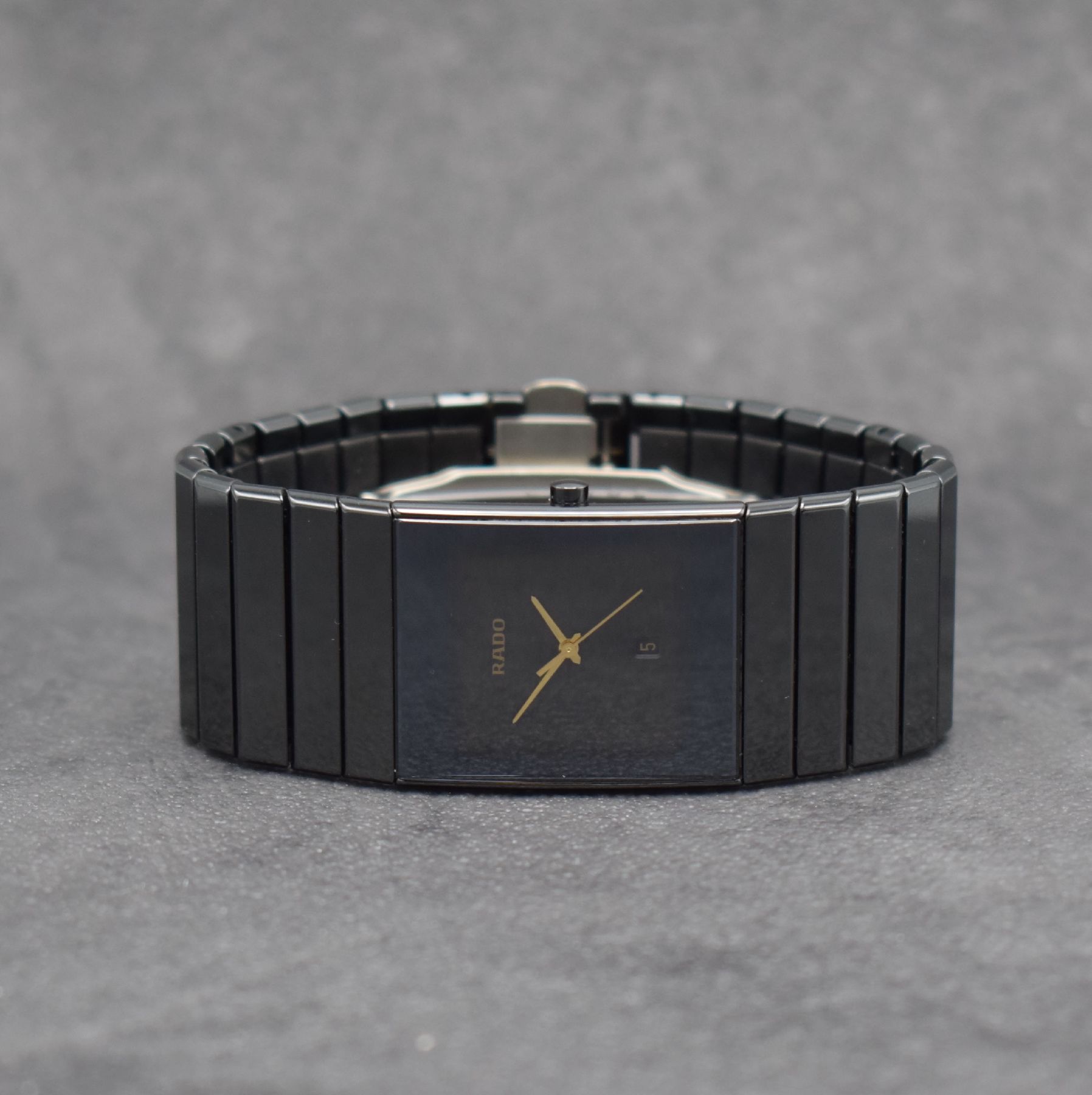RADO Diastar Armbanduhr, Schweiz um 2005, quarz, Ref. 152.0.47.3, Keramikgeh., Stahlboden aufgedr., Keramikband m. dopp. Faltschl., schwarzes ...