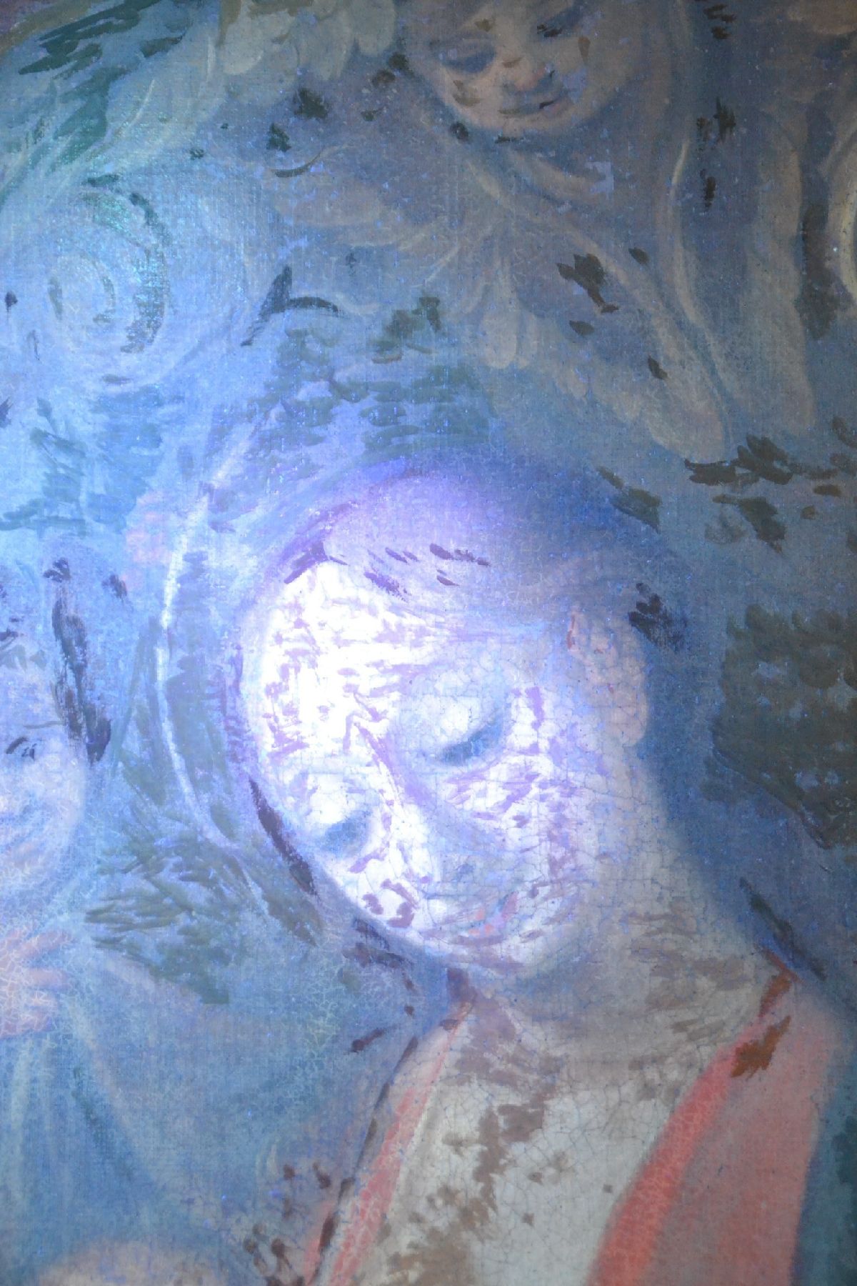 Detail f: Süddeutscher Künstler, um 1700/1720, Mutter Gottes Lactans, Maria in stiltyp. Haltung: die linke Hand Brust gebend mit Bekennerzeichen, göttliche ...