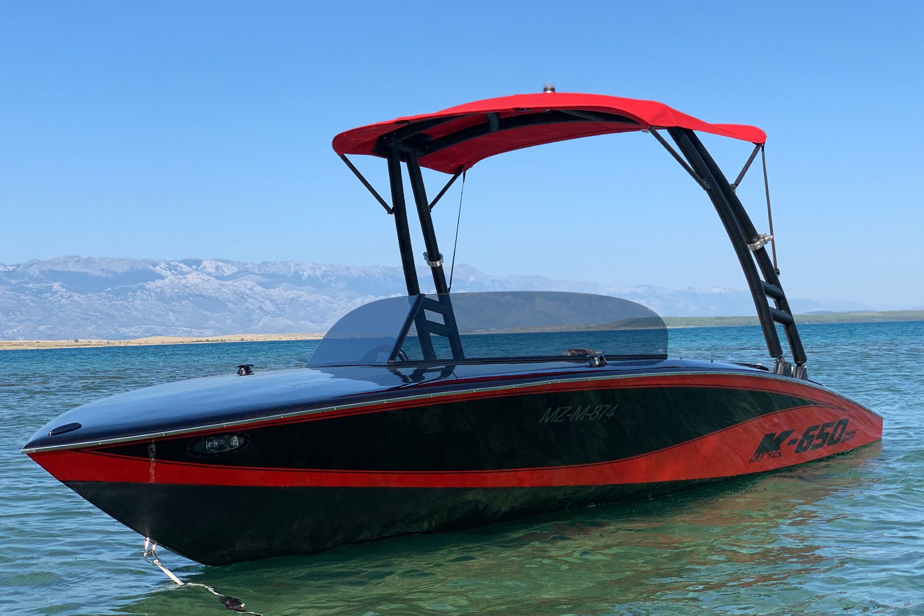 KAISERBOOT K650 SUPER SPORT JETBOOT inkl. Custom Trailer, Es handelt sich um ein absolutes Einzelstück. Diese Ausführungen des Rumpfes/Aufbau gibt ...