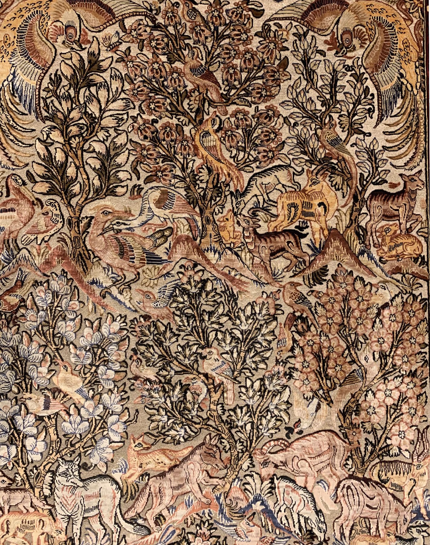Detail a: Feiner signierter Seiden Hereke alt, Türkei, um 1960, reine Naturseide(Metallbroschiert),ca. 148 x 99 cm, EHZ:2(guter Zustand).