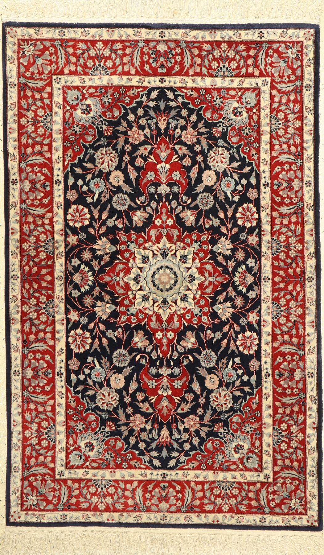 Esfahan fein, China, ca. 50 Jahre, Korkwolle, ca. 165 x 103 cm, guter Zustand