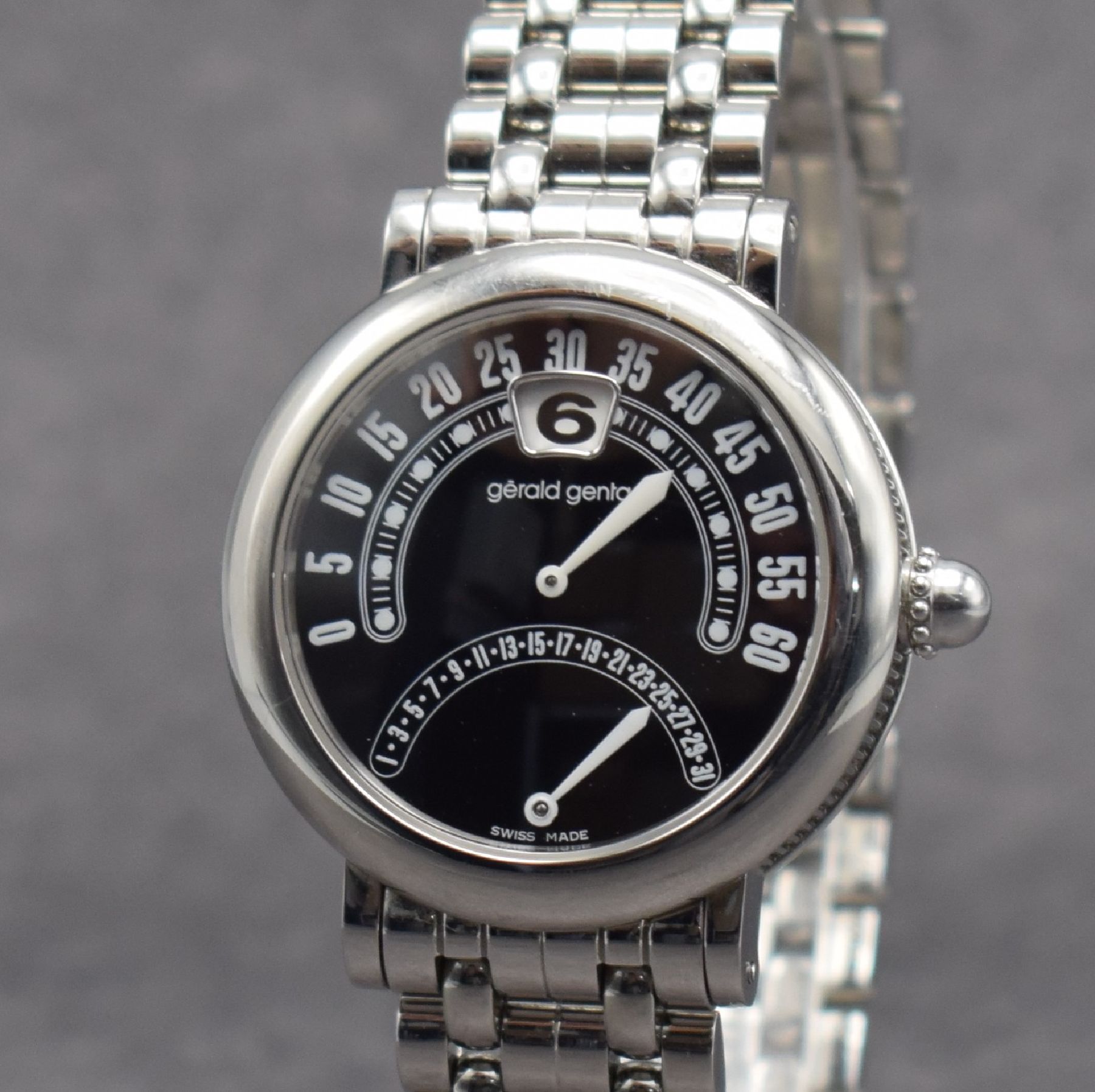 Detail c: GERALD GENTA Herrenarmbanduhr Retro in Edelstahl Referenz G3714, Schweiz um 2000, Automatik, Boden 6-fach verschr., orig. Gliederband m. Faltschl., ...