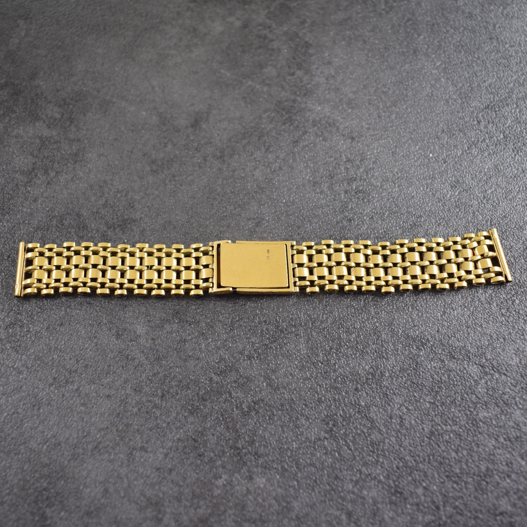 Detail a: Goldband für Armbanduhr in GG 750/000, um 1960, Bandanstöße ca. 18,5 mm, L. ca. 15,2 cm, Nutzsp., Gew. ca. 36g