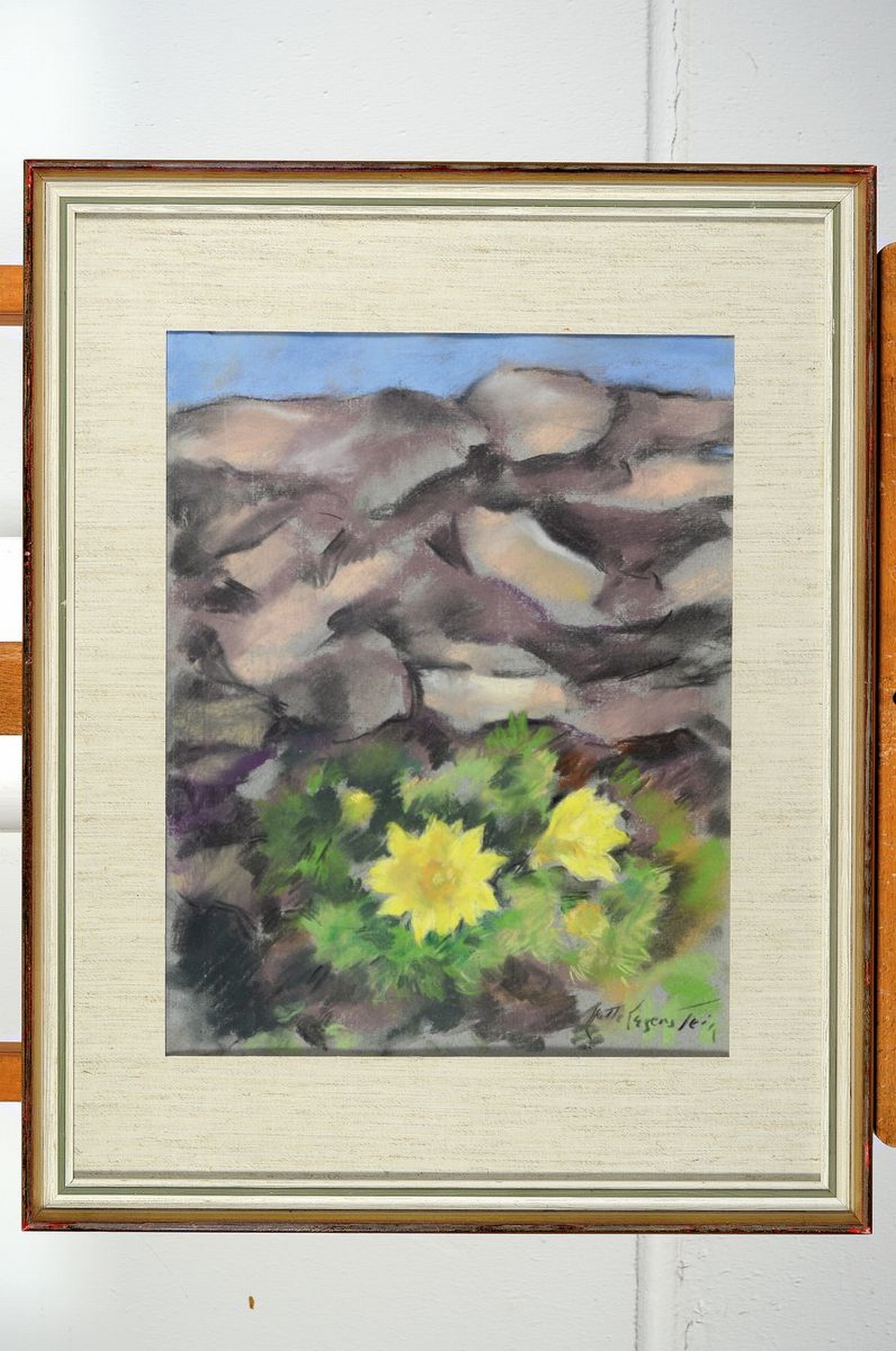 Detail k: Lotte Laserstein, 1898 Schweden 1993, Felsenlandschaft mit gelben Blumen, Pastell, re. u. signiert, 53 x 41 cm, unter Glas, Rahmen