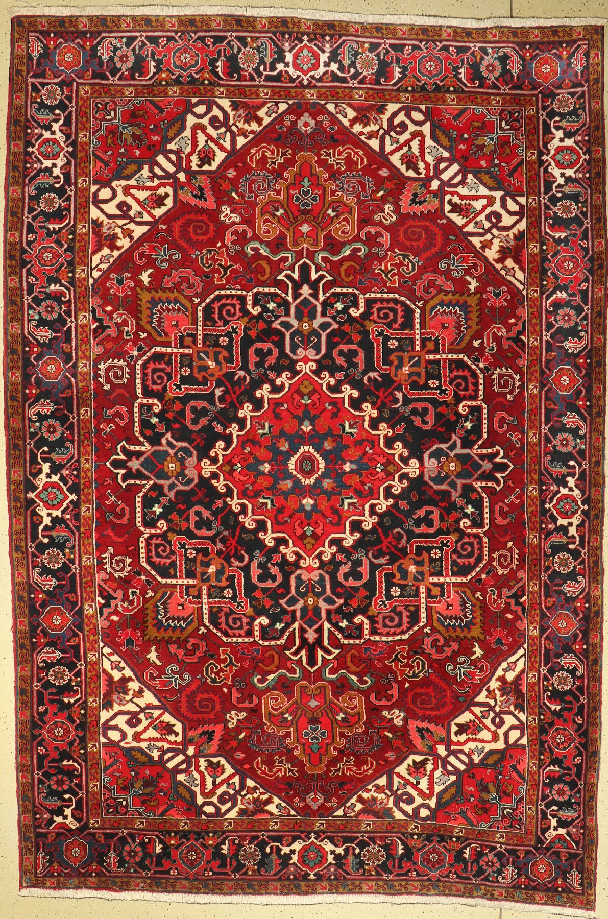 Heriz alt, Persien, um 1960, Wolle auf Baumwolle, ca. 335 x 230 cm, guter Zustand