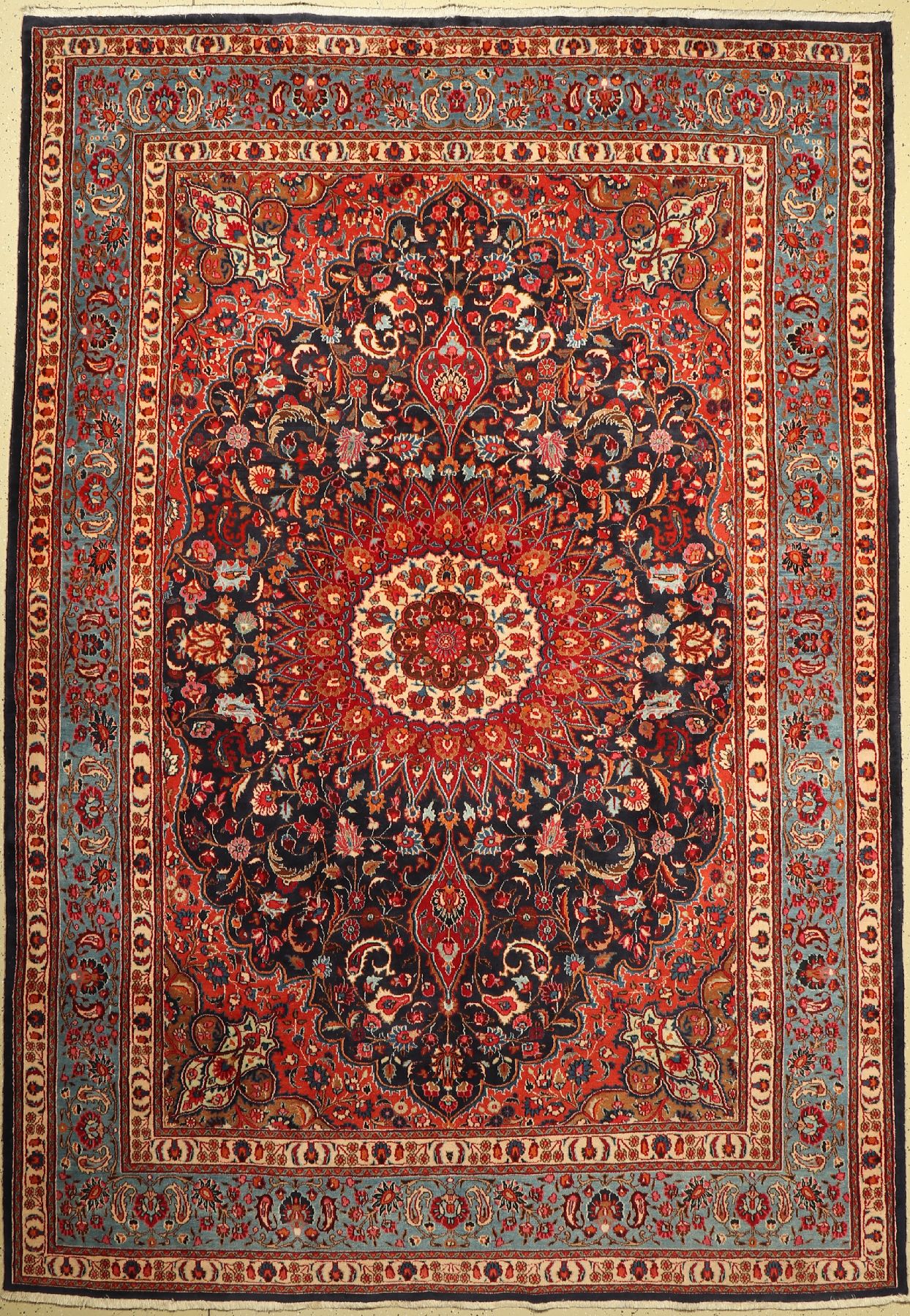 Birdjand, Persien, ca. 50 Jahre, Wolle auf Baumwolle, ca. 360 x 249 cm, guter Zustand