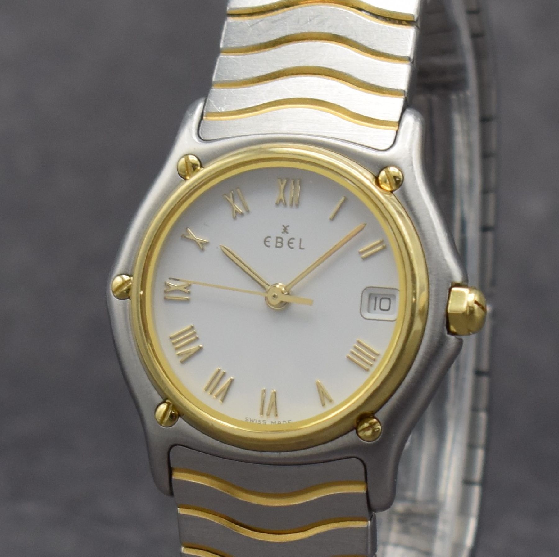 Detail c: EBEL Sport Classique Damenarmbanduhr in Edelstahl & Gold, Schweiz um 1995, quarz, Ref. E 1087121, Stülpgeh. m. 5-fach verschr. GG-Lünette, weißes ...