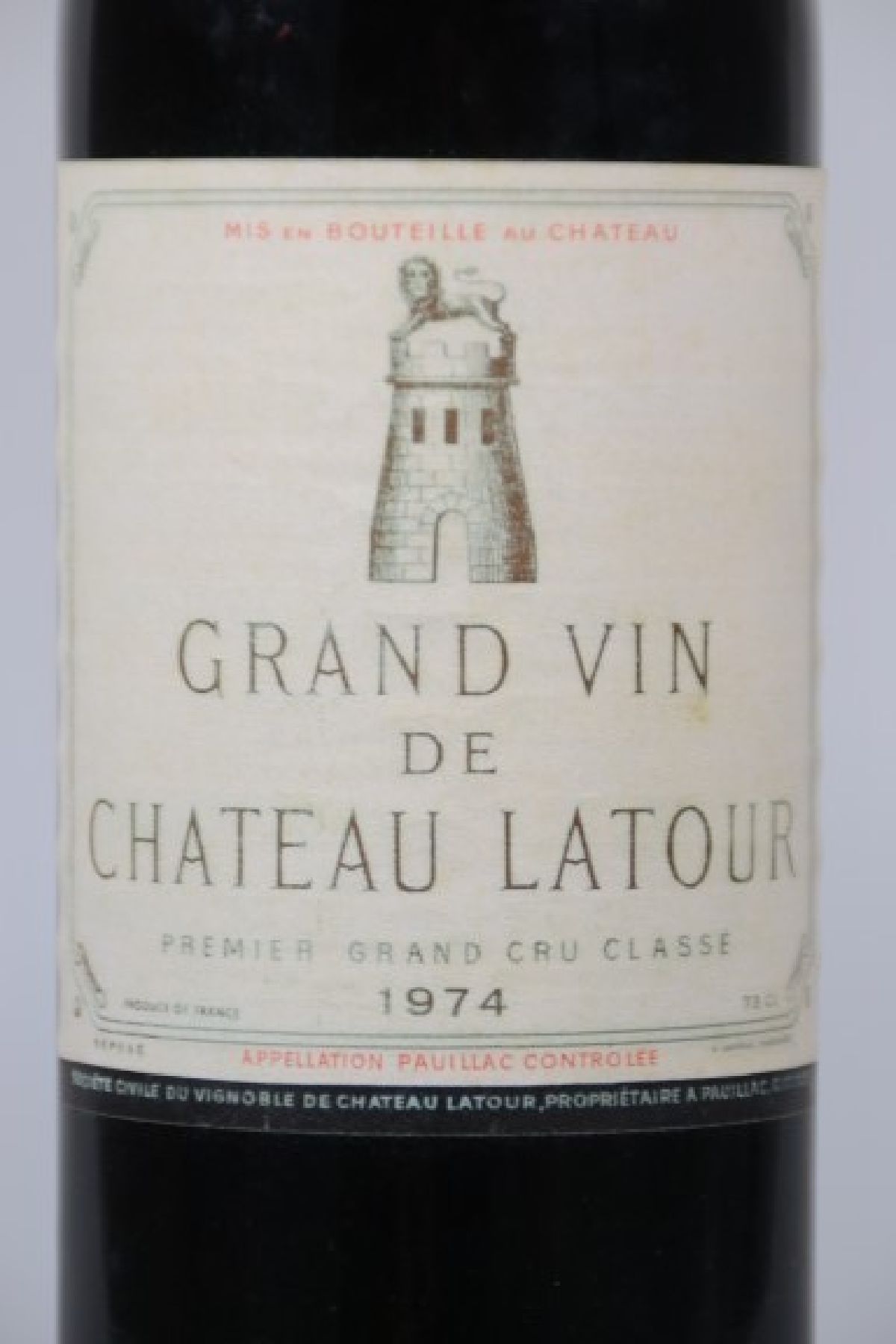Detail c: 1 Flasche Grand Vin de Chateau Latour 1974,Grand Cru Classe, Füllstand ca. 75cl, Füllstand mid shoulder, unverkostet, Bewertung Doctorwine 97/100