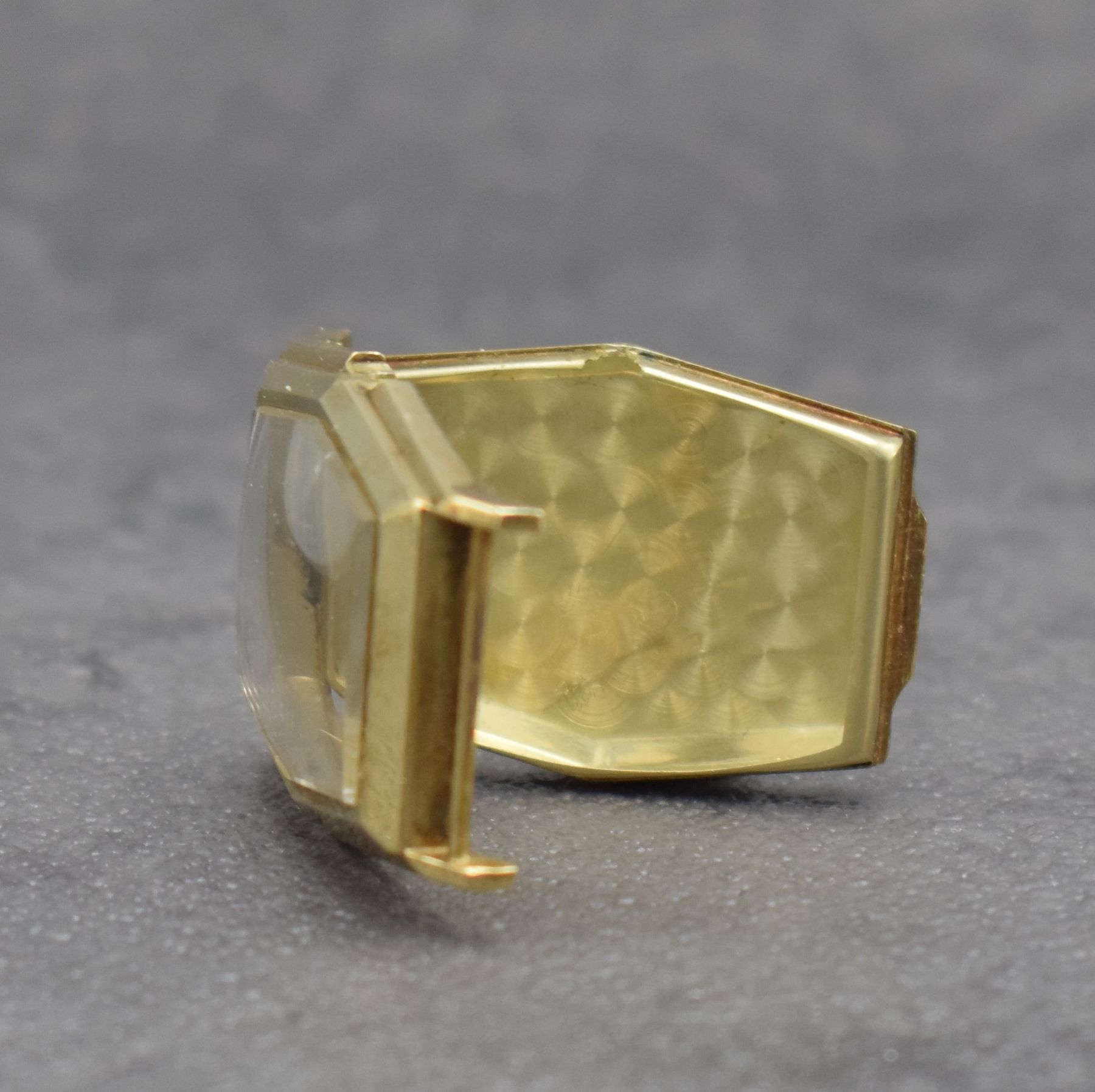 Detail d: FESTA Herrenarmbanduhr in GG 585/000, Handaufzug, Deutschland um 1938, Scharniergeh., verg. Zifferbl. altersbed. fl., verg. Formankerw., Kal. 843, M. ...