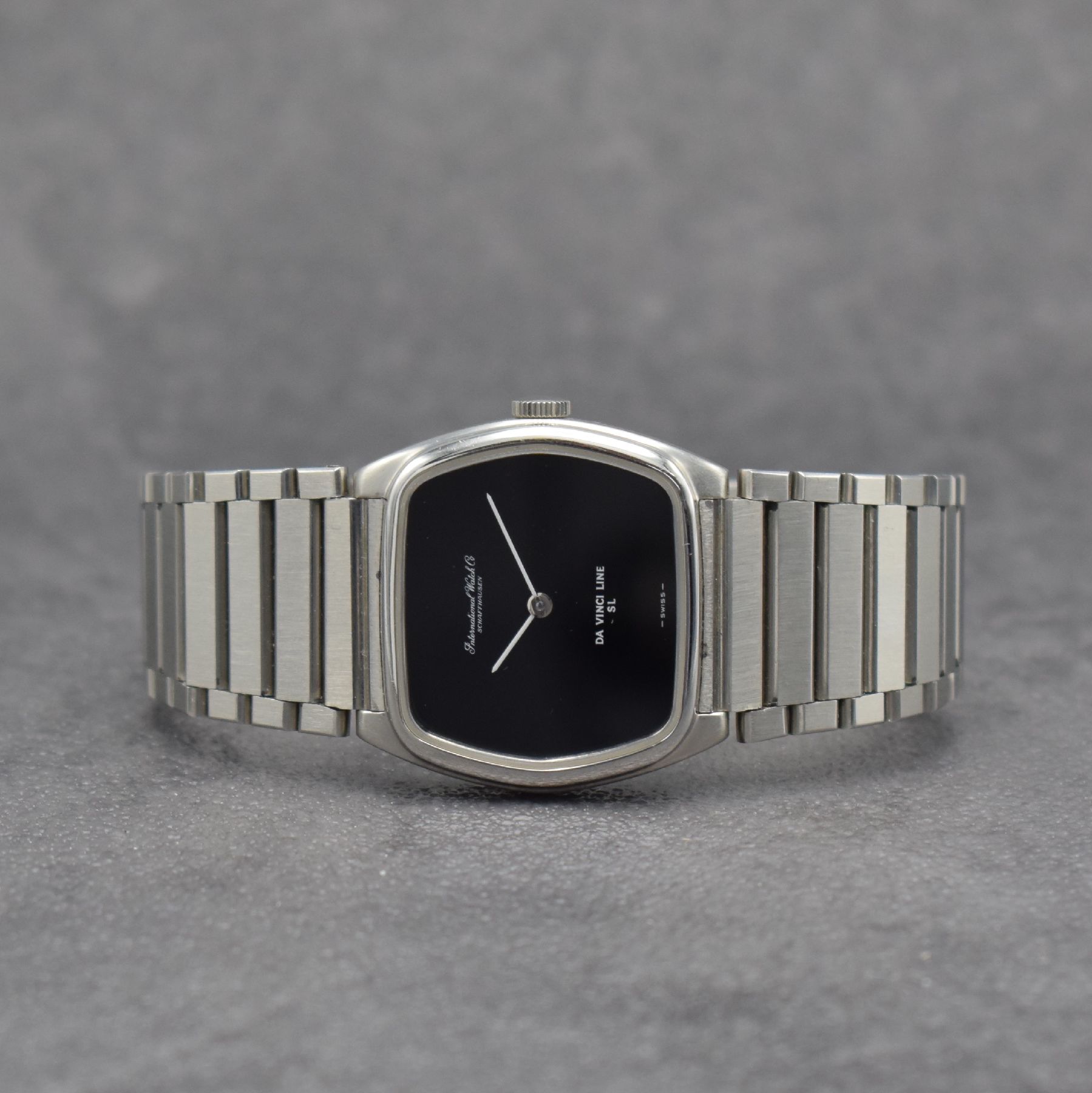 IWC seltene Armbanduhr Da Vinci Line SL in Stahl, Handaufzug, Schweiz um 1973, 2-teil. Geh. inkl. orig. Gliederband, Boden aufgedr., schwarzes ...