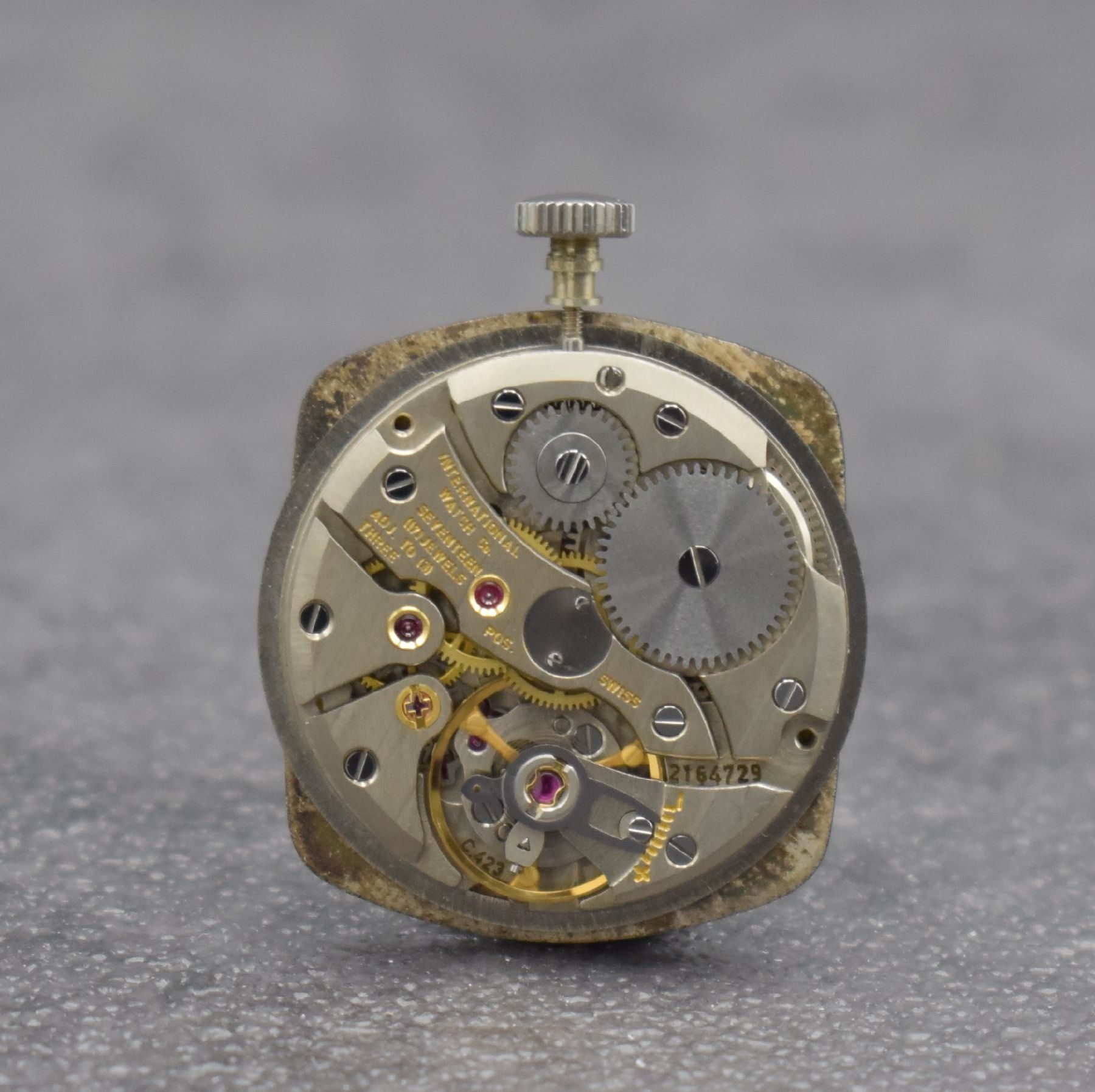 Detail e: IWC seltene Armbanduhr Da Vinci Line SL in Stahl, Handaufzug, Schweiz um 1973, 2-teil. Geh. inkl. orig. Gliederband, Boden aufgedr., schwarzes ...