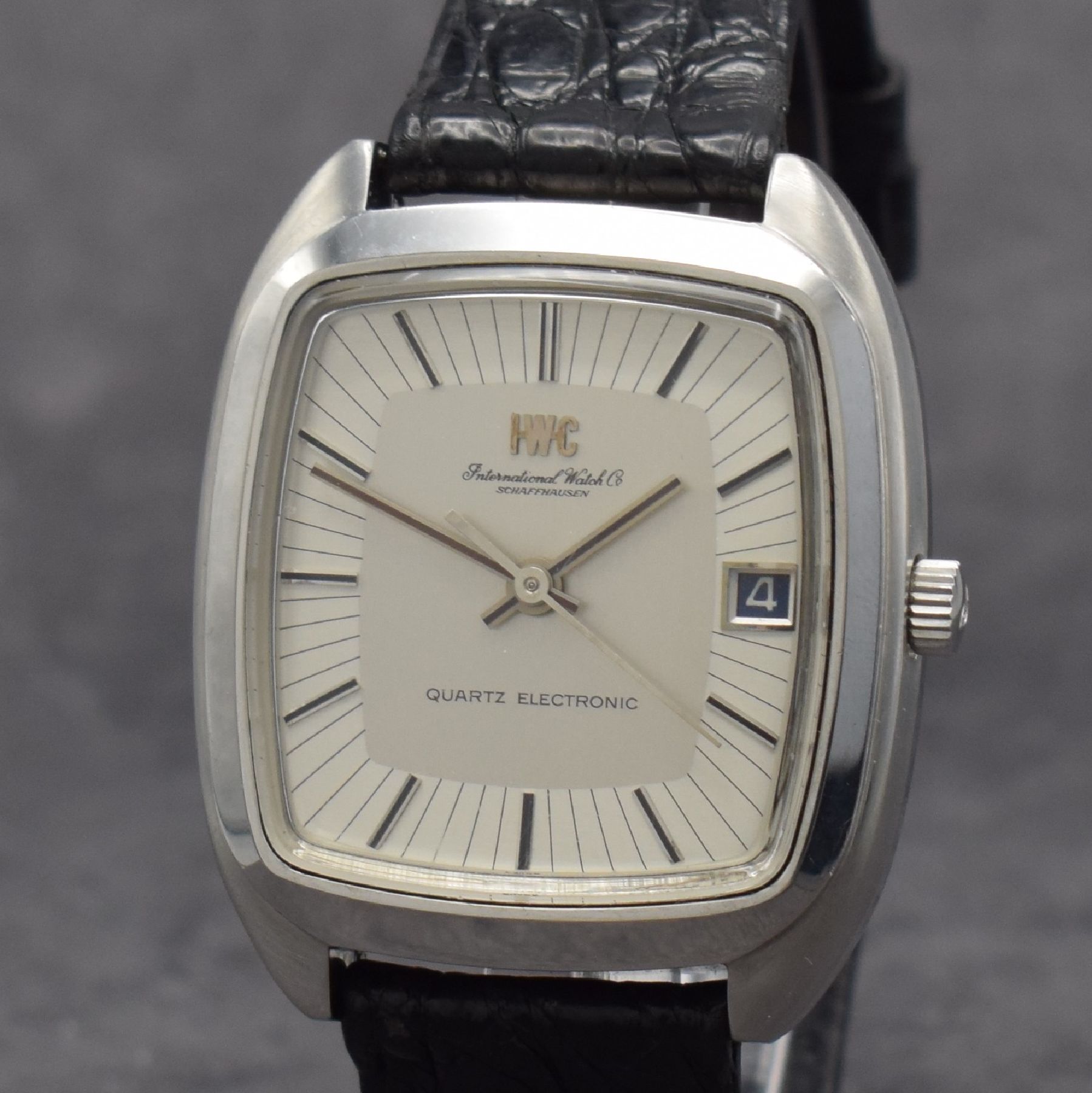 Detail c: IWC seltene Herrenarmbanduhr Kaliber Beta 21 in Stahl Referenz 3203, Schweiz um 1970, Quarzwerk Kal. 2001 (Beta 21), großes abgerundetes Geh. inkl. ...