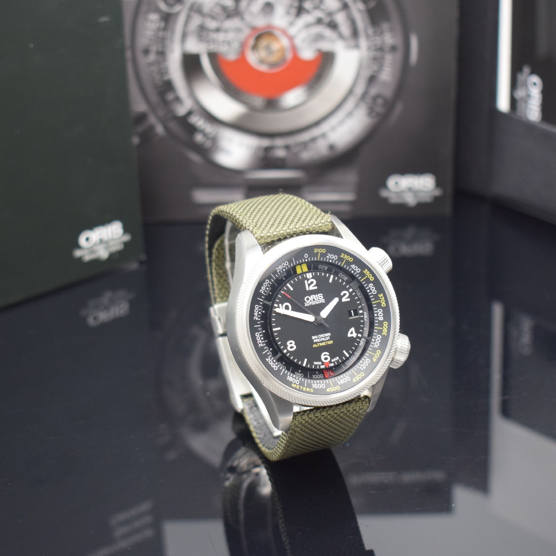 Detail c: ORIS Herrenarmbanduhr Big Crown Propilot Altimester Referenz 01 733 7705 4164, Automatik, massives Edelstahlgeh. inkl. orig. Band m. Faltschl., Boden ...