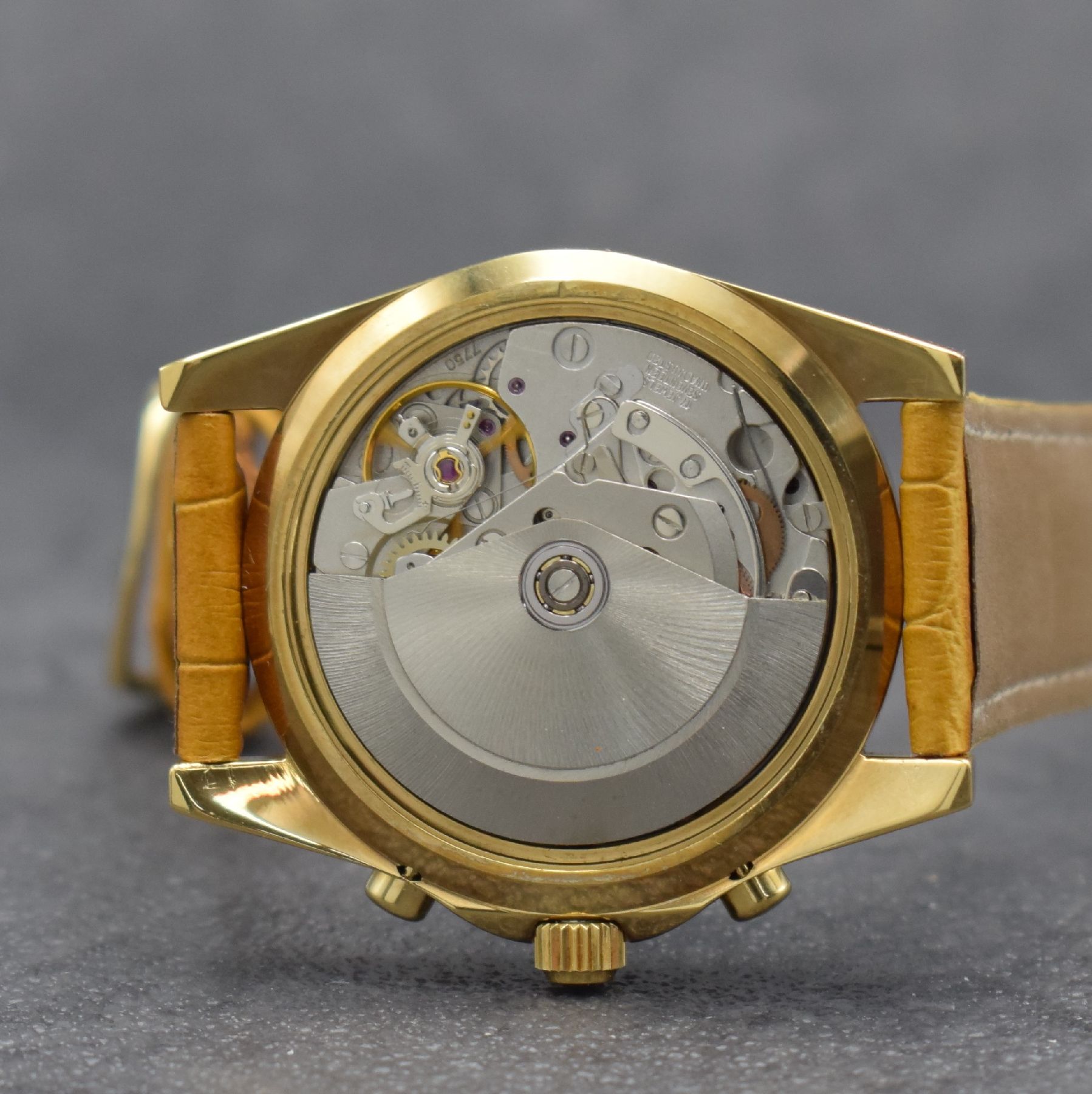 Detail f: GUINAND Herrenarmbanduhr mit Chronograph, Schweiz um 2000, Automatik, verg. Geh., Stahlboden aufgedr., Krone geschr., eins. drehb. Lünette m. ...