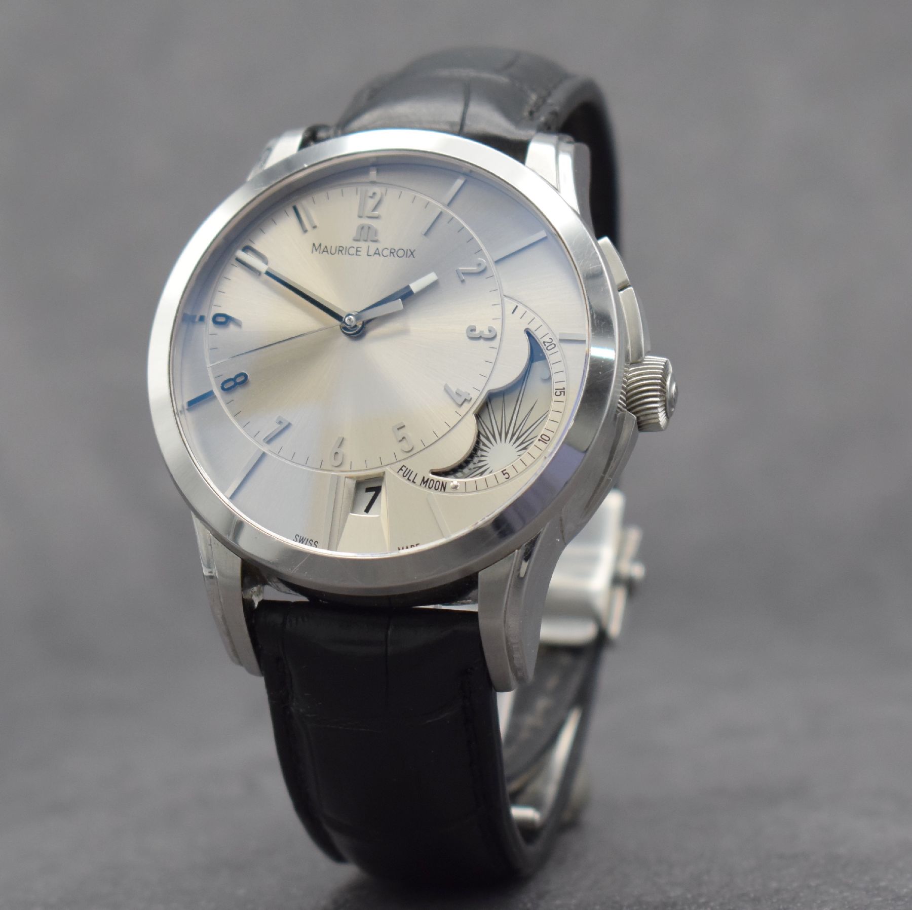 MAURICE LACROIX Decentrique Phase de Lune große Herrenarmbanduhr, Schweiz um 2015, Automatik, Ref. PT6318, beids. vergl. Edelstahlgeh., Boden 6-fach ...