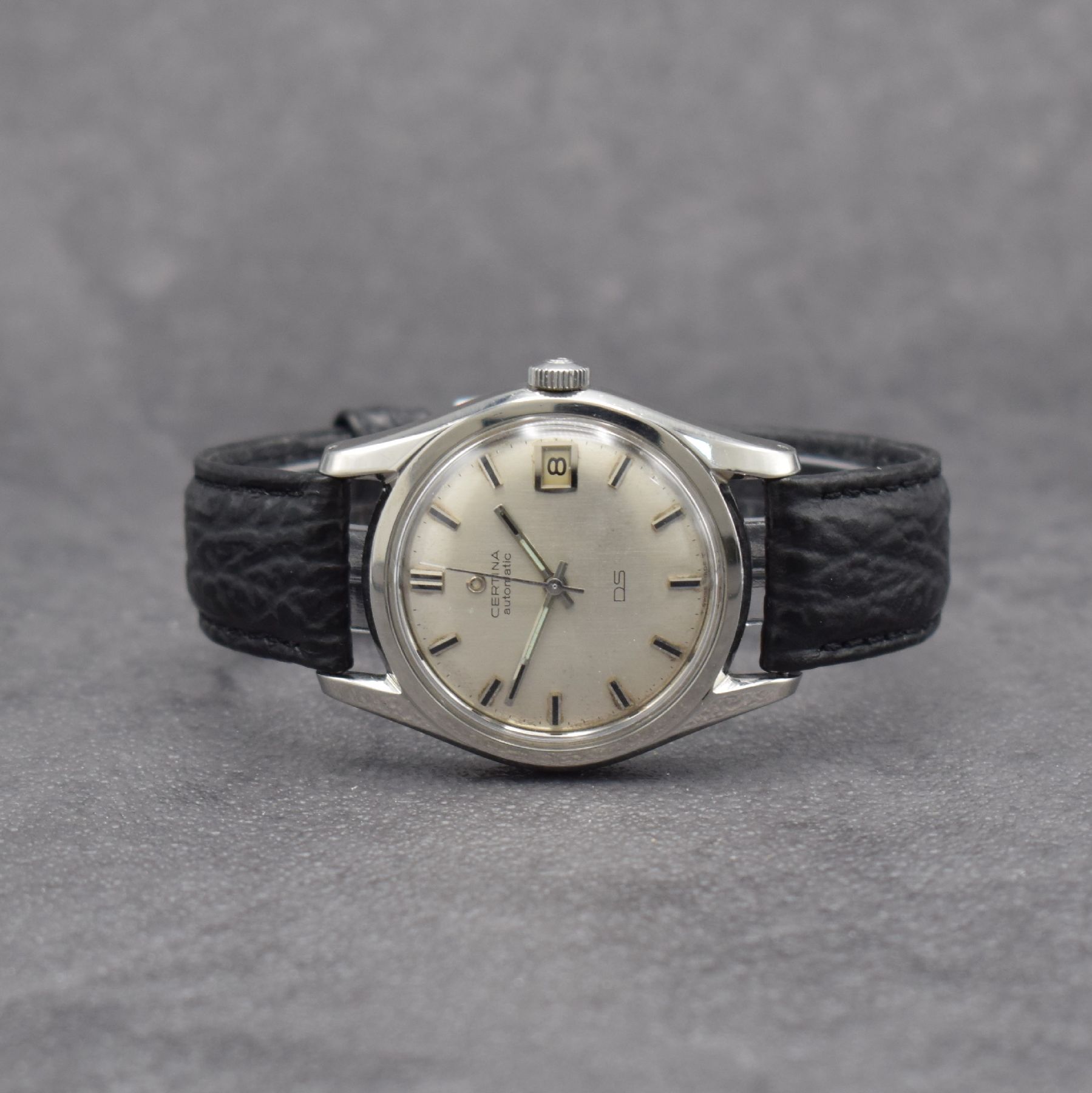 CERTINA DS Herrenarmbanduhr in Stahl, Automatik, Schweiz um 1965, 2-tlg. Geh. Ref. 5801-112, verschr. "Turtle-Back"-Boden, silb. Zifferbl. ...