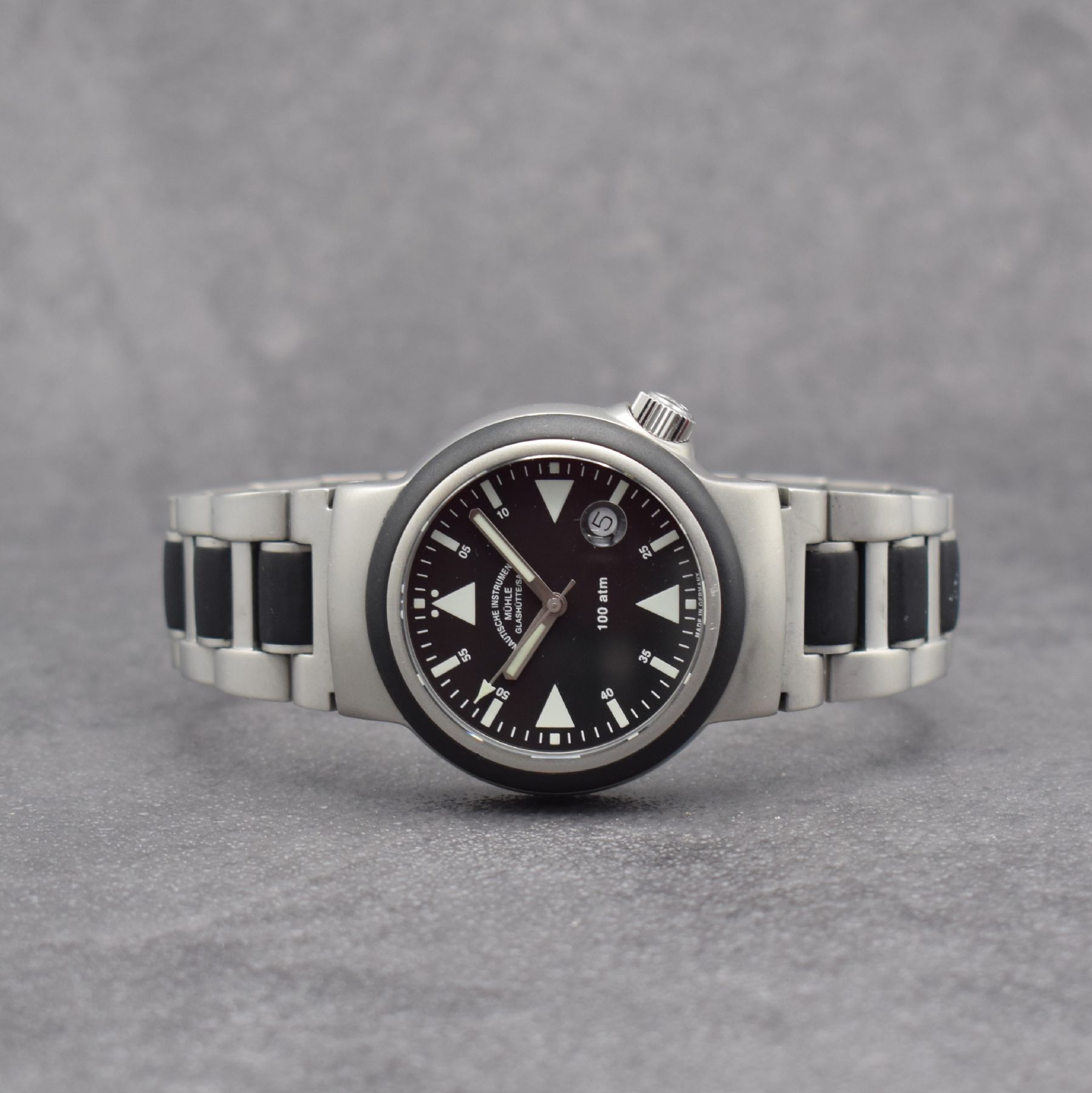 MÜHLE GLASHÜTTE/SA. Nautische Instrumente Herrenarmbanduhr Modell S.A.R. Rescue-Timer Referenz M1-41-00, Automatik, verschr. Edelstahlgeh. inkl. ...