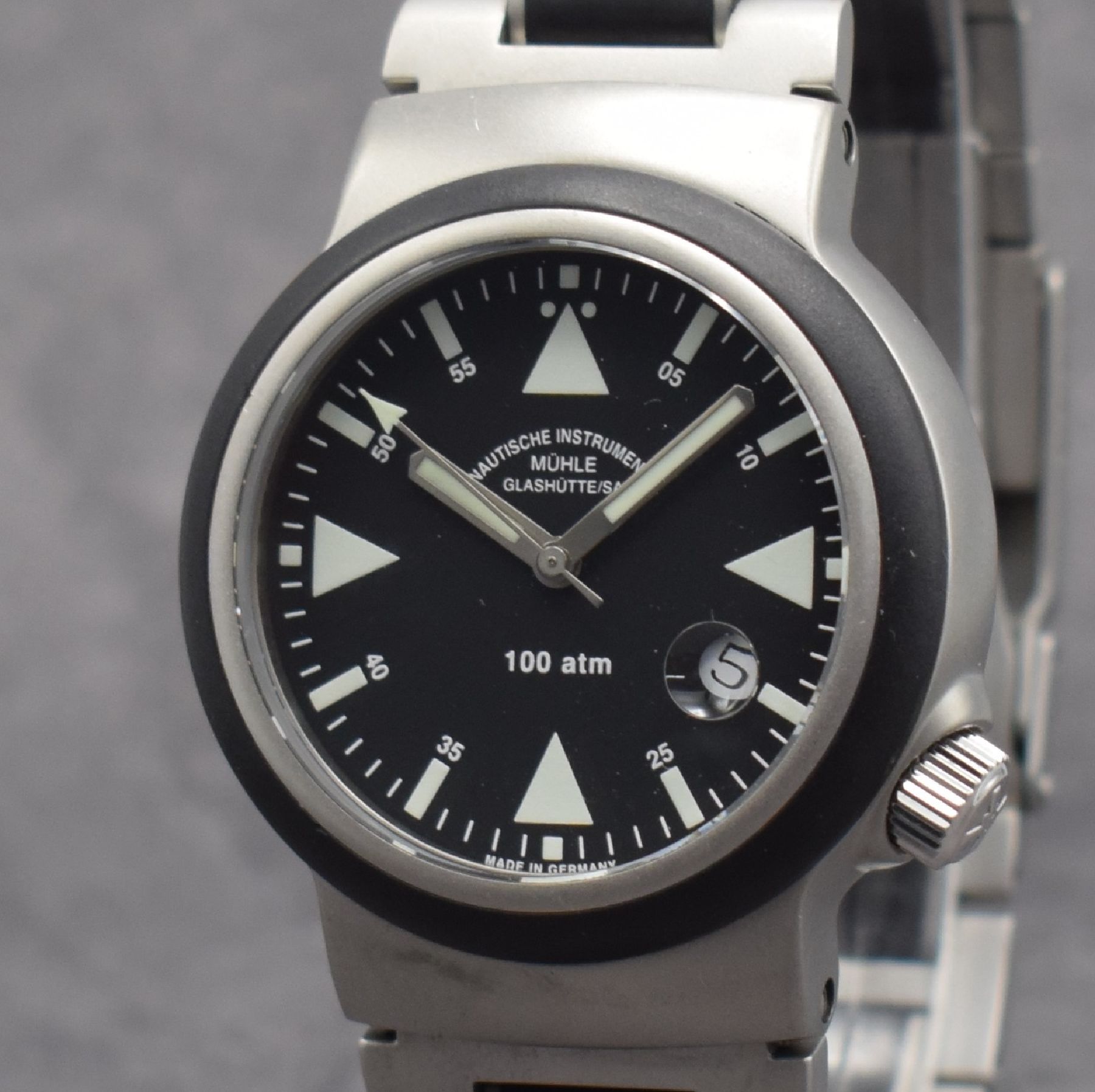 Detail c: MÜHLE GLASHÜTTE/SA. Nautische Instrumente Herrenarmbanduhr Modell S.A.R. Rescue-Timer Referenz M1-41-00, Automatik, verschr. Edelstahlgeh. inkl. ...
