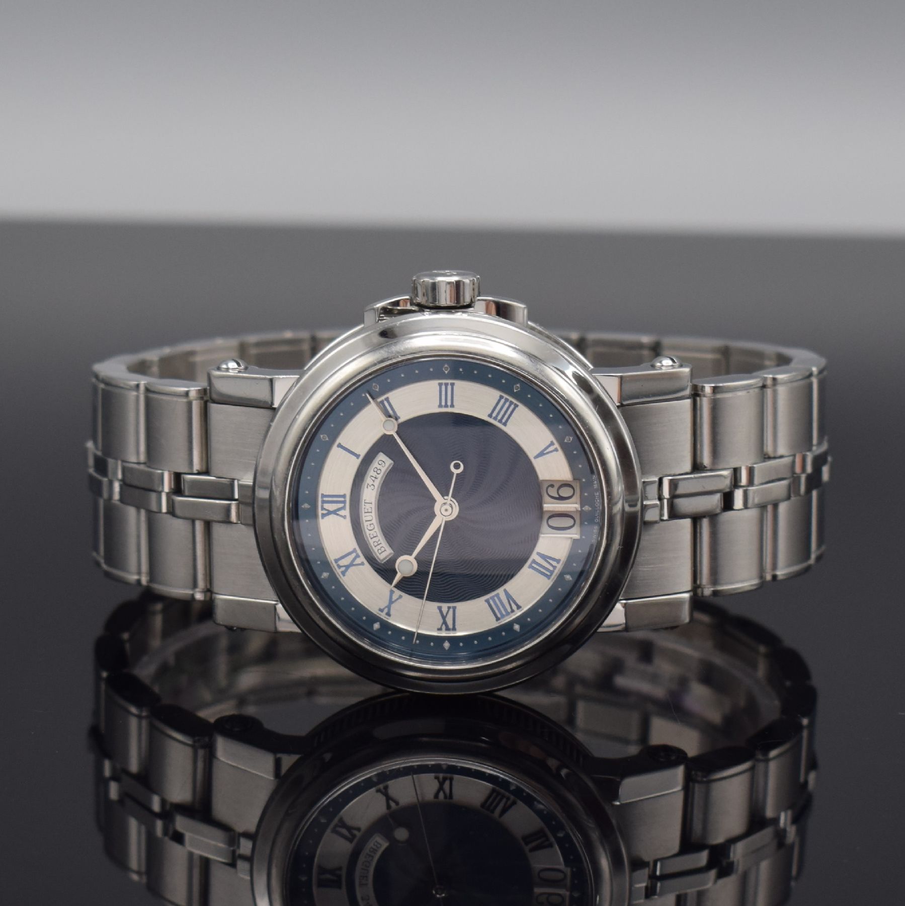 BREGUET Marine Herrenarmbanduhr Referenz 5817, Automatik, Schweiz um 2010, Edelstahlgeh. inkl. Gliederband m. Faltschl., zus. orig. Kautschukband m. ...