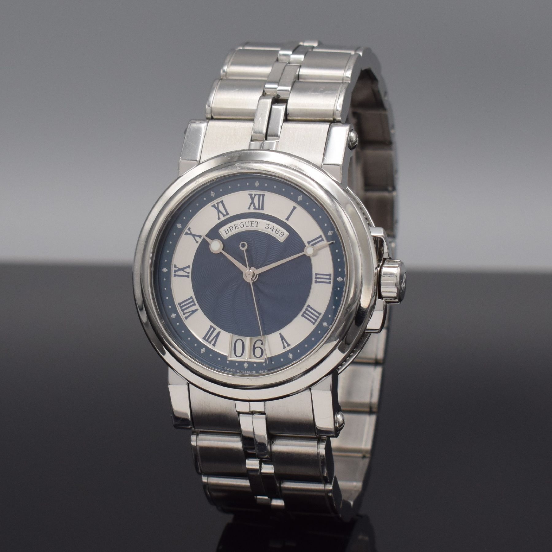 Detail b: BREGUET Marine Herrenarmbanduhr Referenz 5817, Automatik, Schweiz um 2010, Edelstahlgeh. inkl. Gliederband m. Faltschl., zus. orig. Kautschukband m. ...