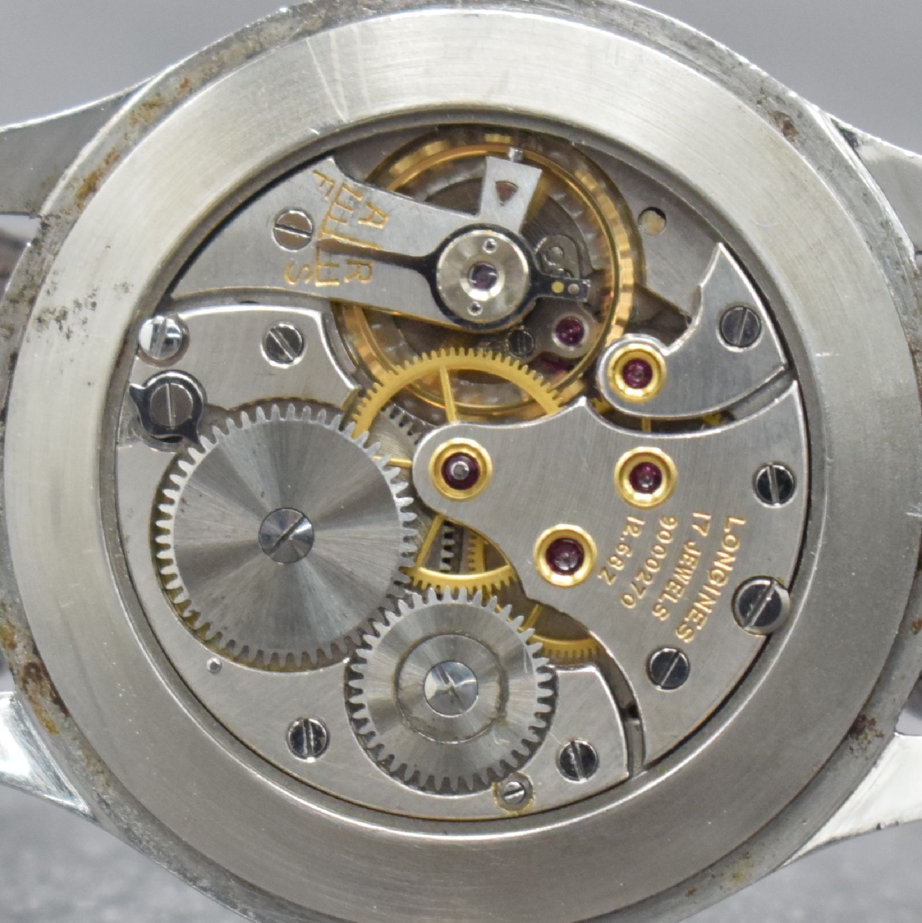 Detail h: LONGINES große Herrenarmbanduhr 38 mm in Stahl, Schweiz um 1953, Handaufzug, Ref. 4914, 3-teil. Gehäuse, Boden & Glasrand aufgedr., orig. Krone, ...