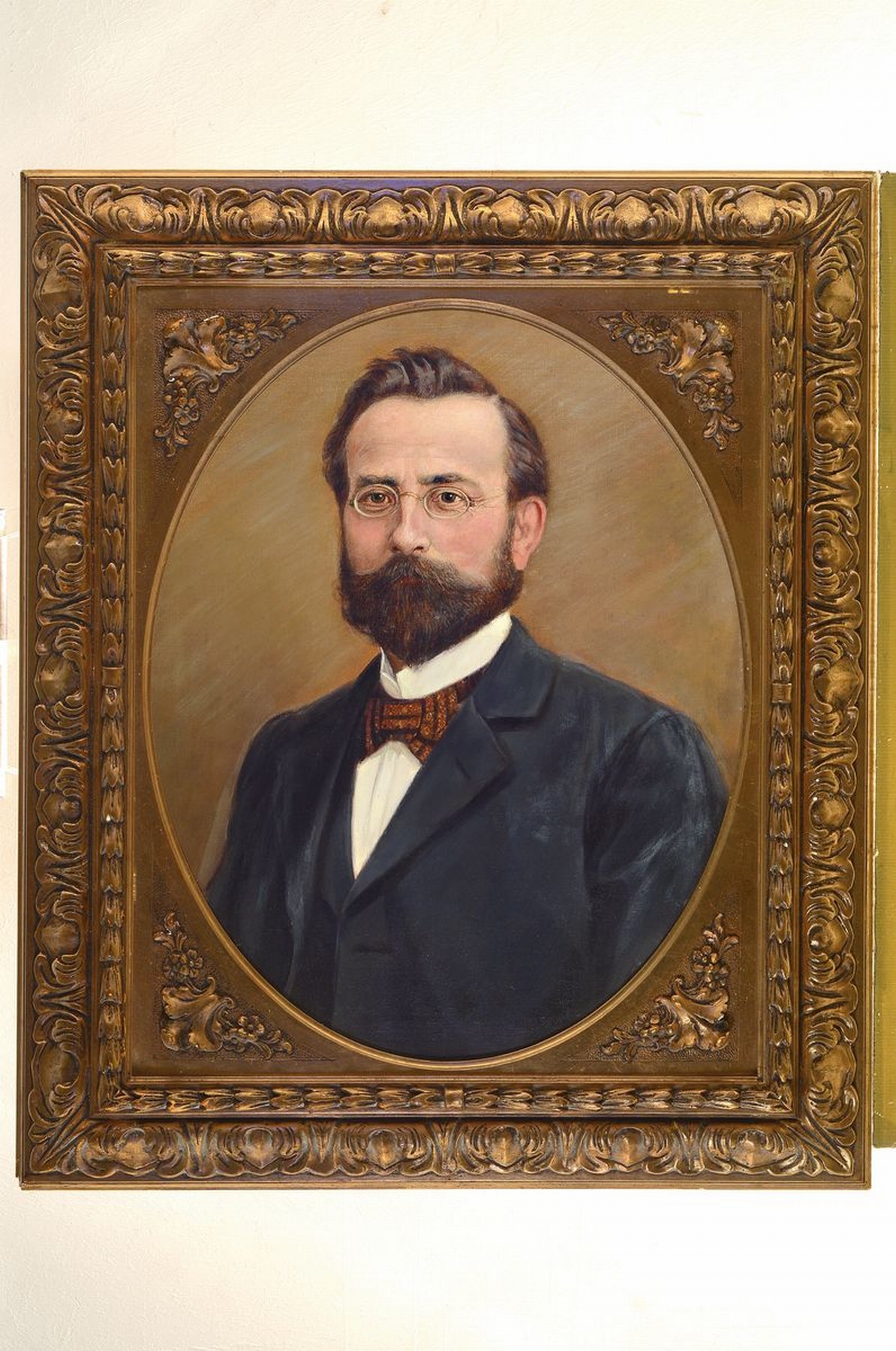 Detail a: Unbekannter Künstler des 19./20.Jh., Zwei Porträts: der junge (vor 1890) Mediziner Robert Koch (1843-1910) und seine erste Ehefrau Emmy Adolfine ...