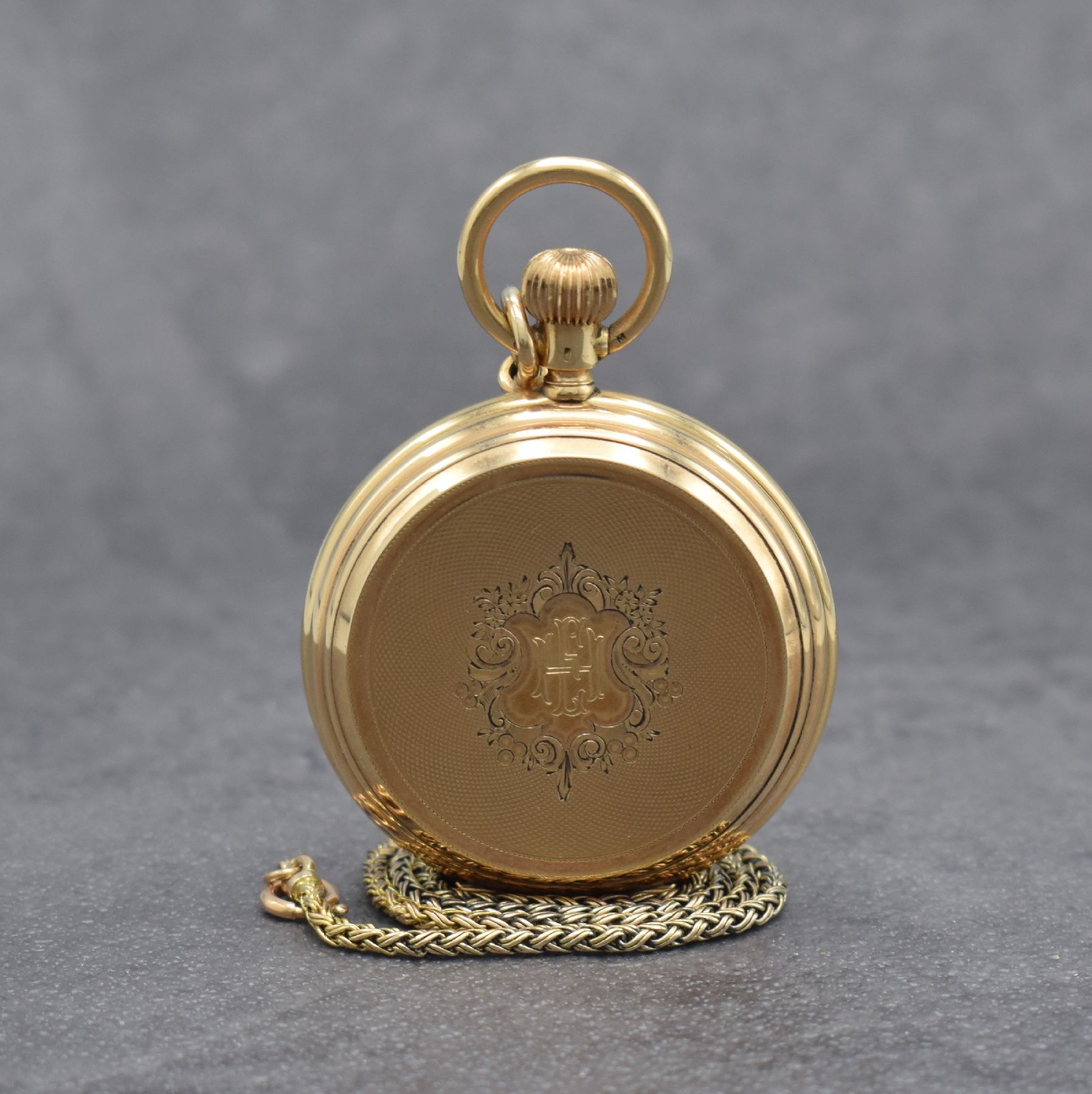 Detail b: MONARD GENEVE Savonette Herrentaschenuhr in RG 585/000, Schweiz um 1880, an späterer GG 585/000 Kette, 3-Deckel Goldgeh. dell., versetzte ...