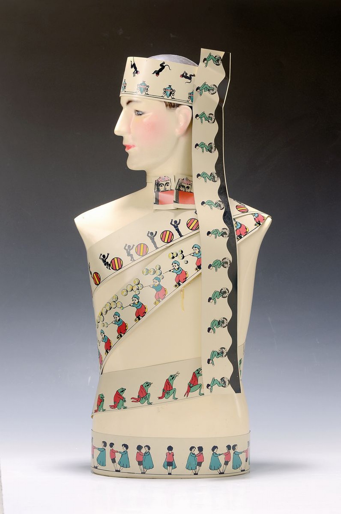 Salvador Dali, 1904-1989, "Mannequin zoo tropique", Skulptur, Bronze farbig gefaßt, mit Metallbändern belegt, collage ähnliche ...