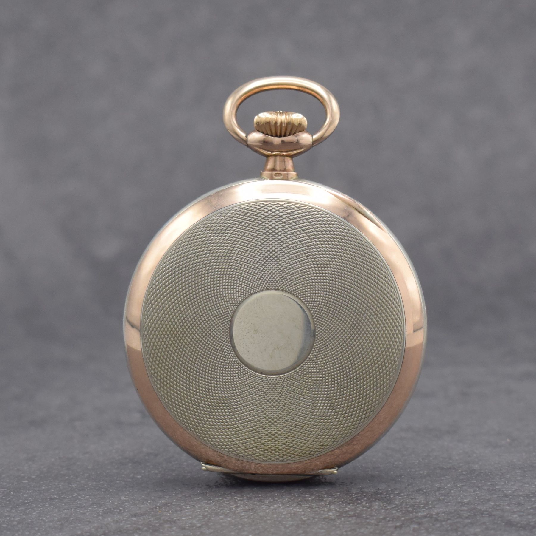 Detail b: 2 Taschenuhren: 1.) Damensavonette in RG 585/000 & 2.) LONGINES Taschenuhr in Silber, Schweiz um 1900, 1.) 2-Deckel Goldgeh. dell., Emailzifferbl. m. ...