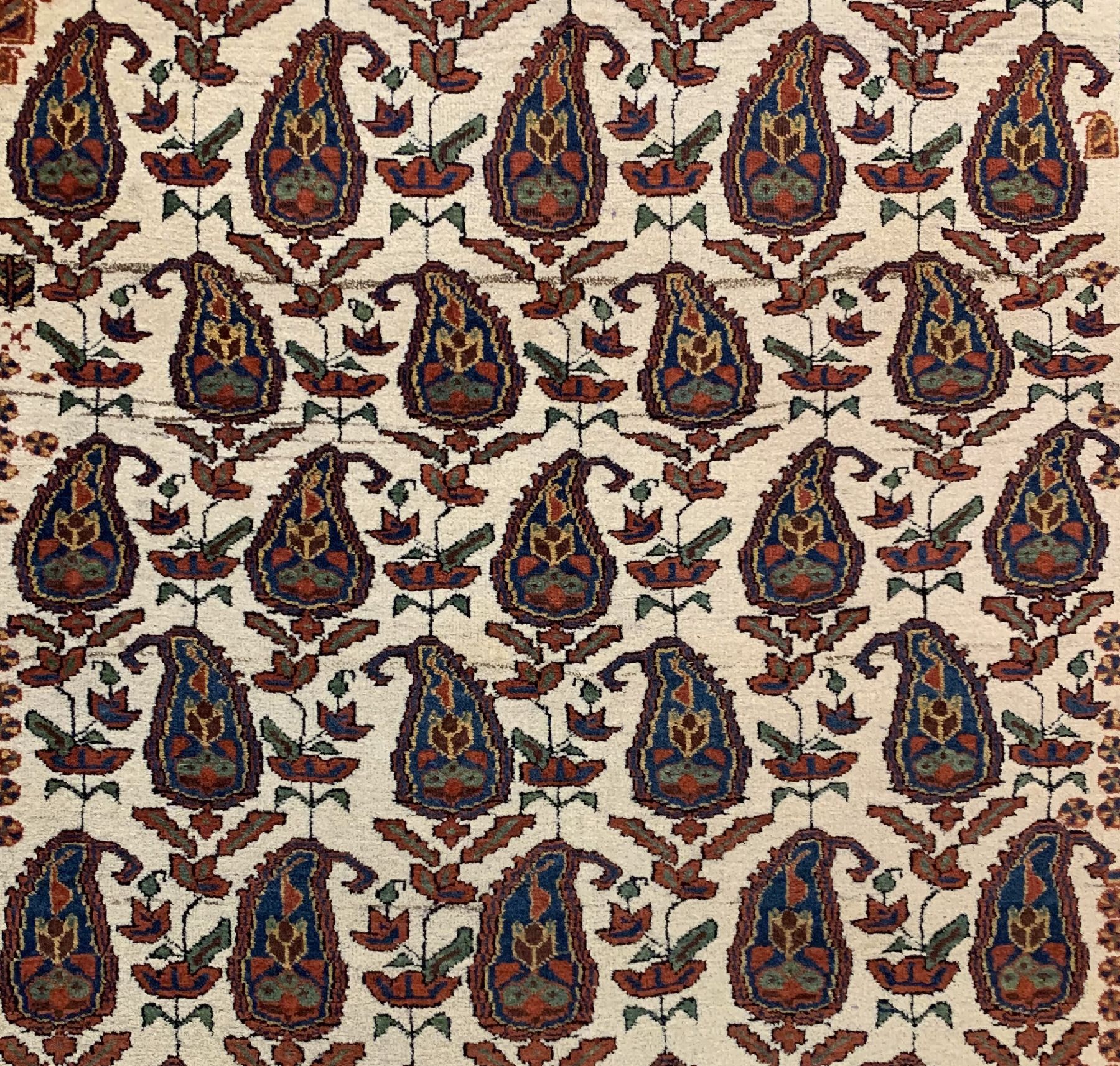Detail a: Weißgrundiger antiker Afschar, Persien, um 1910, Wolle geknüpft auf Baumwolle, ca. 196 x 142 cm, EHZ:2(guter Zustand).