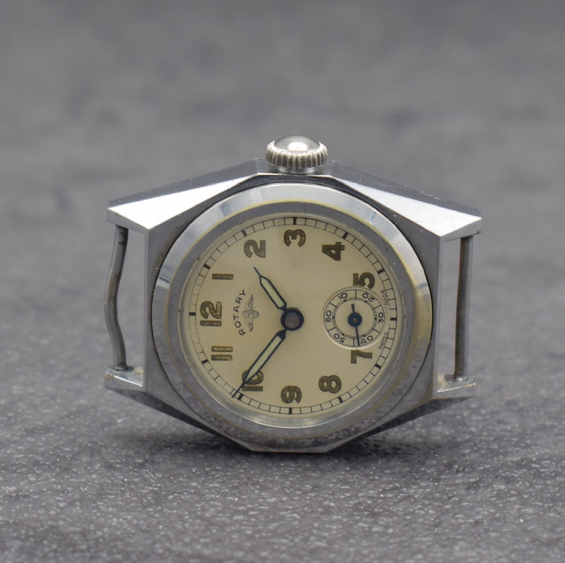 Detail j: Konvolut 4 Armbanduhren, 2 x Revue-Sport, 1 x Mido, 1 x Rotary, alle Schweiz um 1940/50, Revue 1 x Geh. verschr., 1 x Boden aufgedr.,, silb. ...