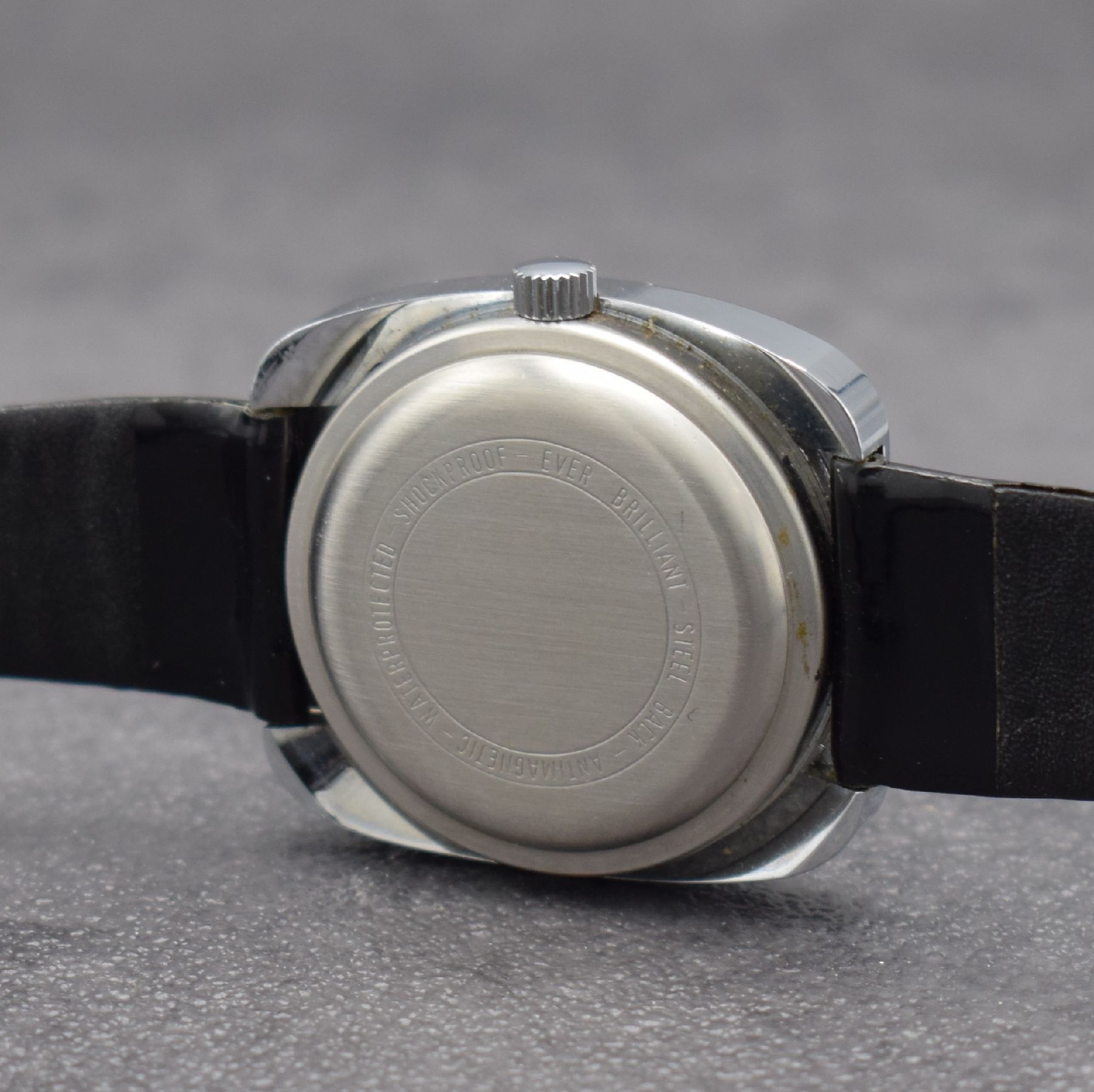 Detail g: Konvolut 3 Armbanduhren, alle Schweiz/Deutschland um 1970, alle in verchr. Metallgeh. m. Edelstahlböden, 1 x America Digital, Automatik, digitale ...