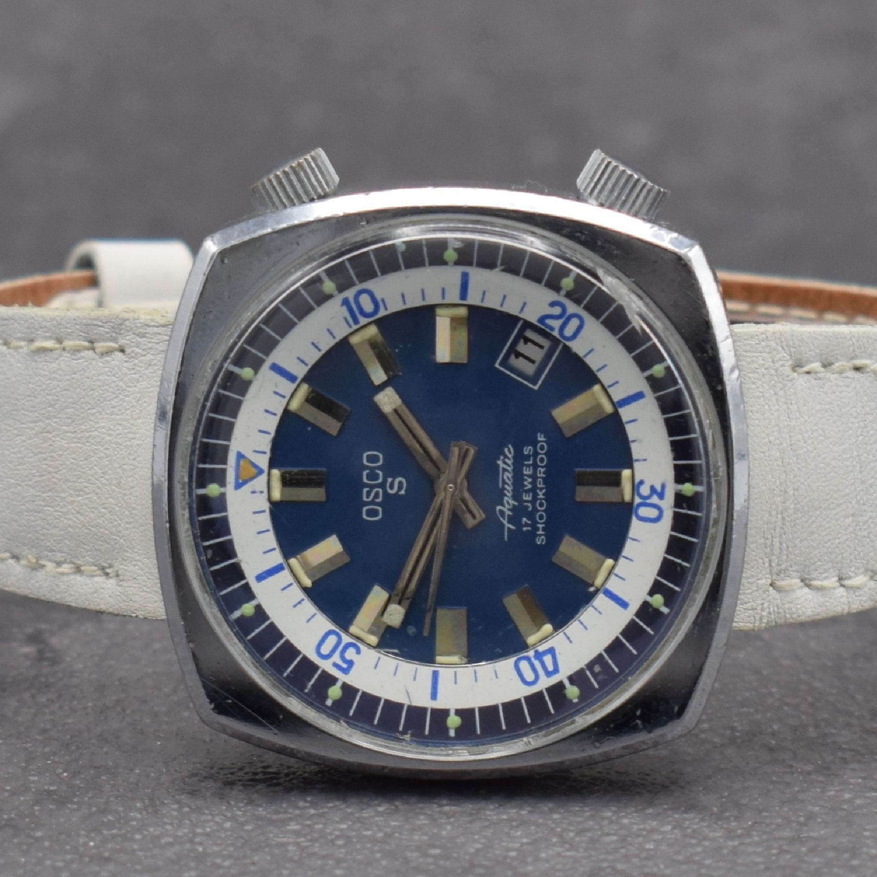 Detail j: Konvolut 3 Armbanduhren, alle Schweiz/Deutschland um 1970, alle in verchr. Metallgeh. m. Edelstahlböden, 1 x America Digital, Automatik, digitale ...
