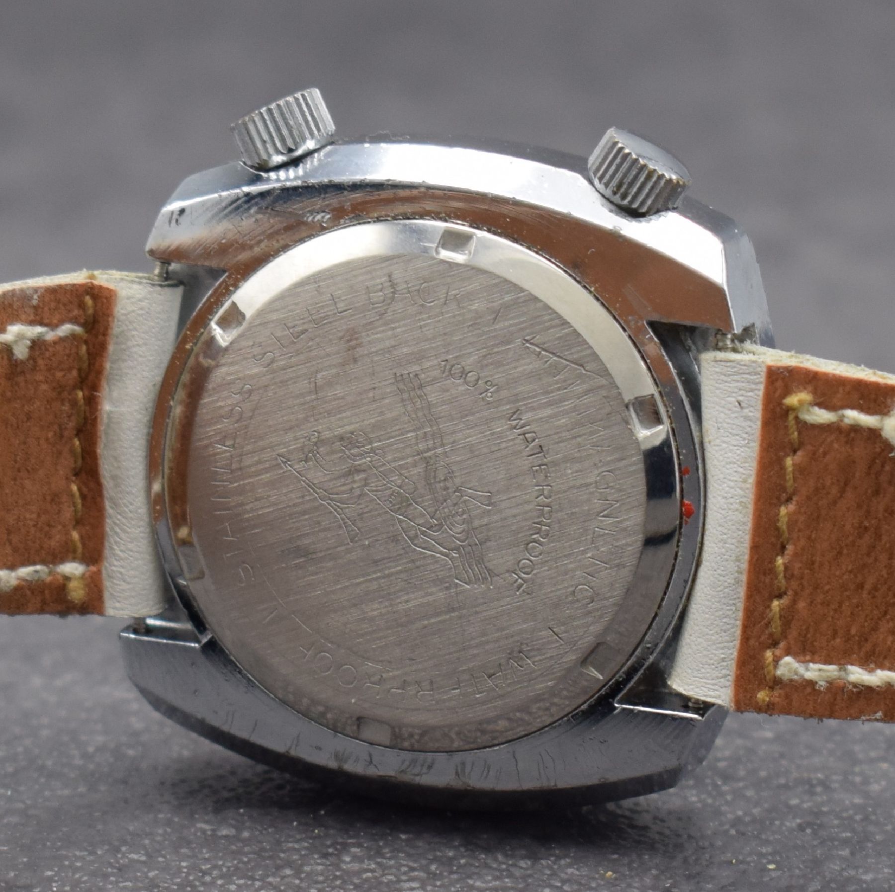 Detail l: Konvolut 3 Armbanduhren, alle Schweiz/Deutschland um 1970, alle in verchr. Metallgeh. m. Edelstahlböden, 1 x America Digital, Automatik, digitale ...