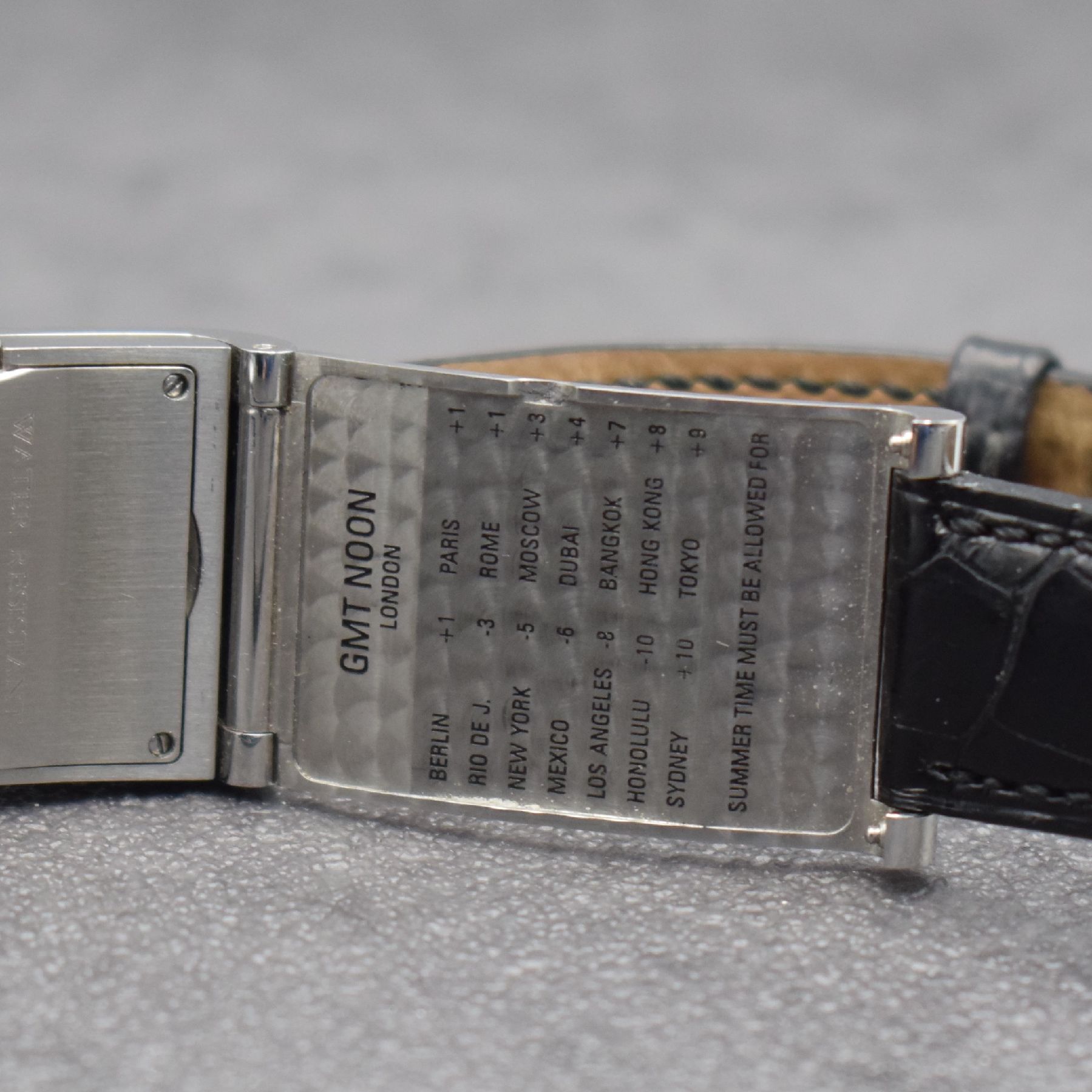 Detail g: CORUM Armbanduhr Serie Tabogan, Schweiz um 2000, Ref. 64.151.20, Edelstahlgeh. inkl. orig. Lederband m. orig. Dornschl., Oberteil zur Zeigerst. ...