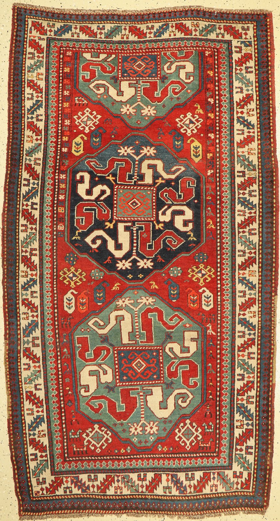 Wolkenband Kazak, Kaukasus, um 1920/1930, Wolle auf Wolle, ca. 225 x 123 cm, EHZ: 3