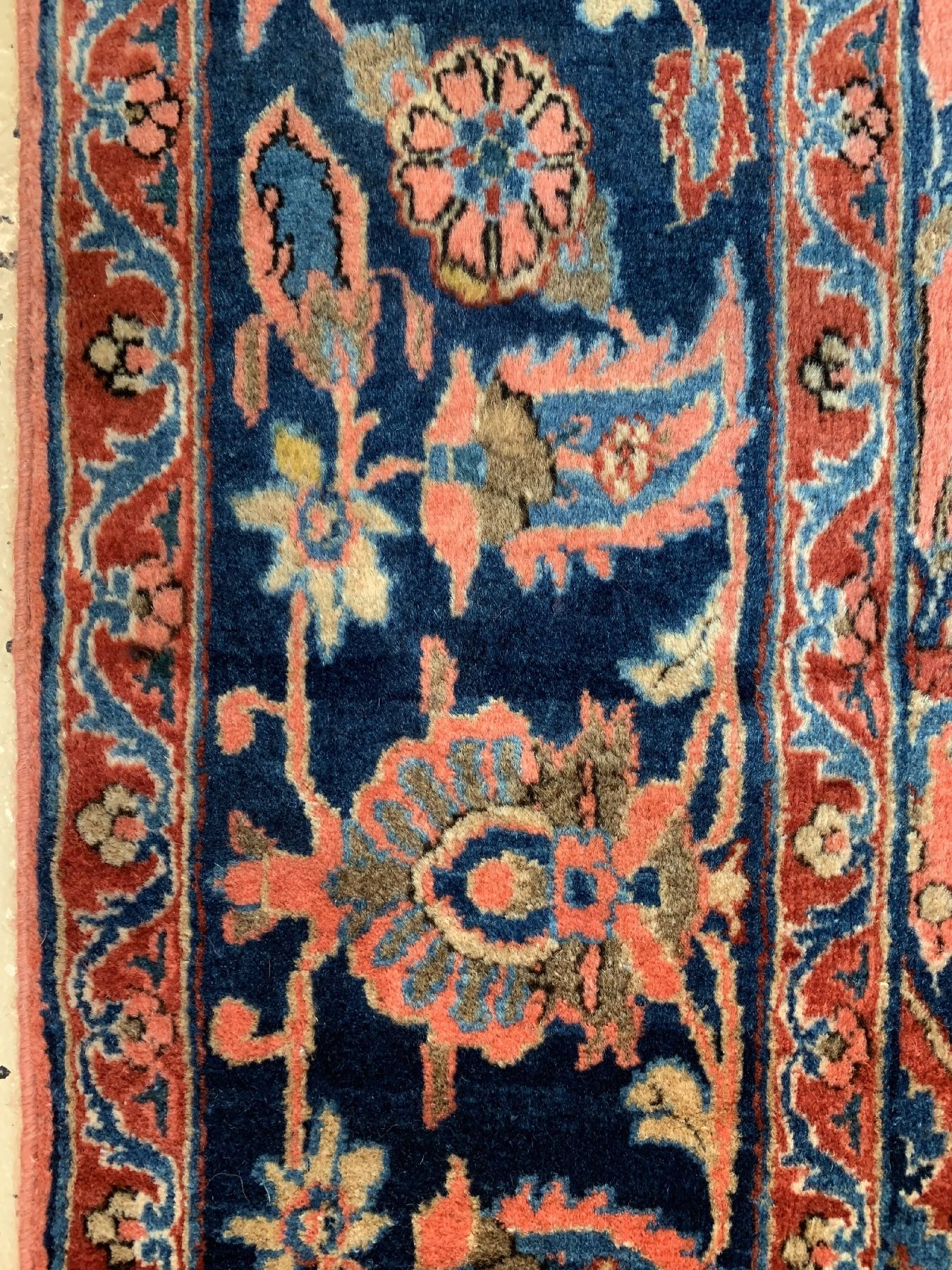 Detail d: Feiner Manchester Keschan, Persien, um 1910/1920, Korkwolle geknüpft auf Baumwolle, ca. 201 x 127 cm, EHZ: 2-3(guter Zustand).