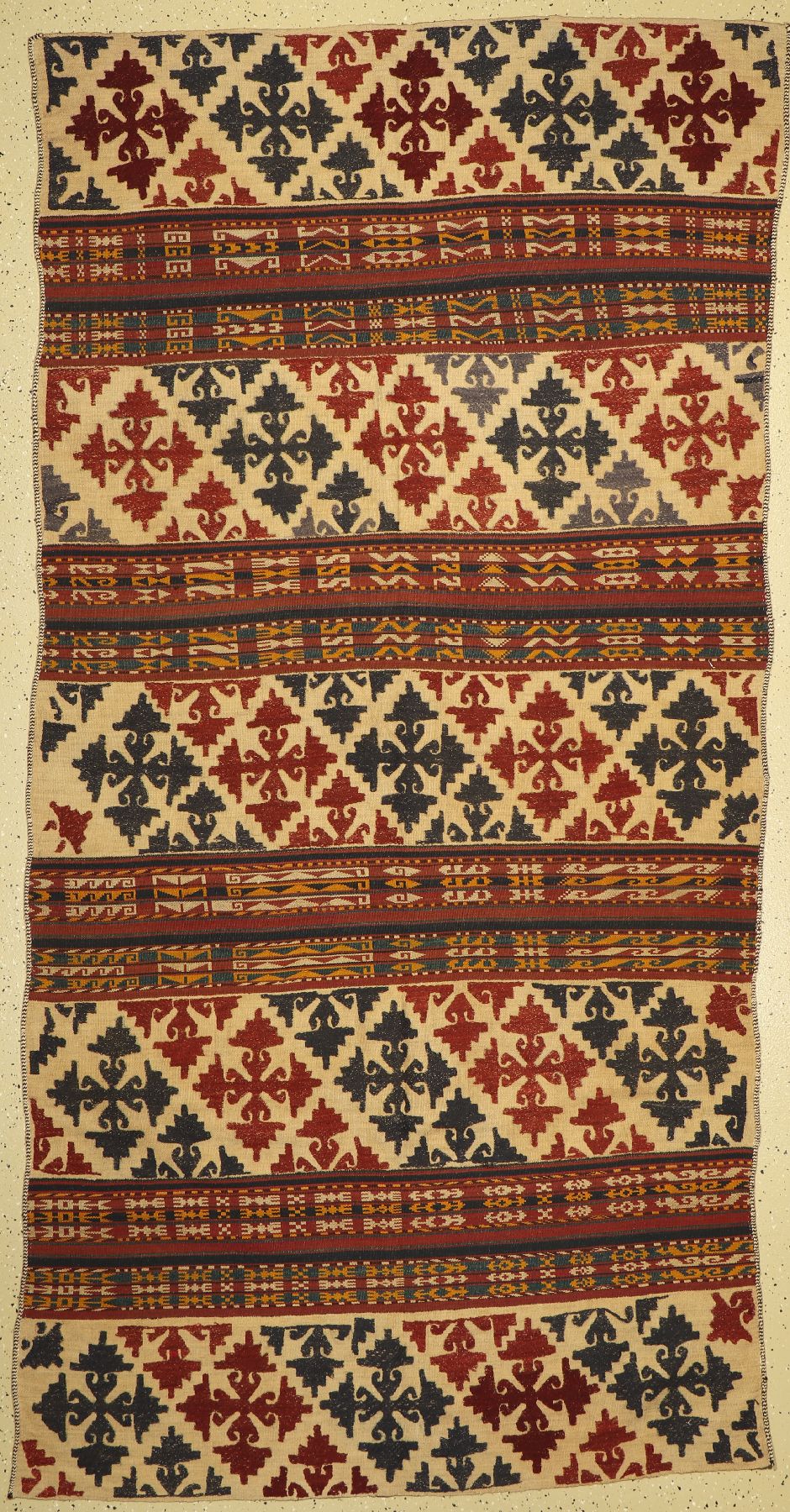 Uzbekische Djajim, Uzbekistan, um 1950, Wolle auf Wolle, ca. 270 x 137 cm, EHZ: 2