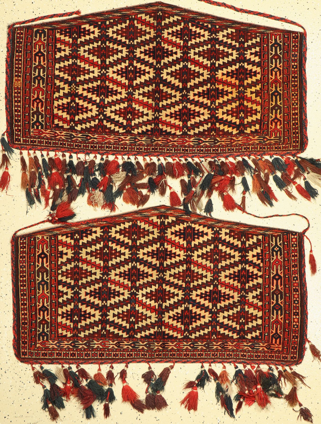 1 paar Yomuth Asmalik, Turkmenistan, um 1910, Wolle auf Wolle, ca. 120 x 55 cm, EHZ: 2